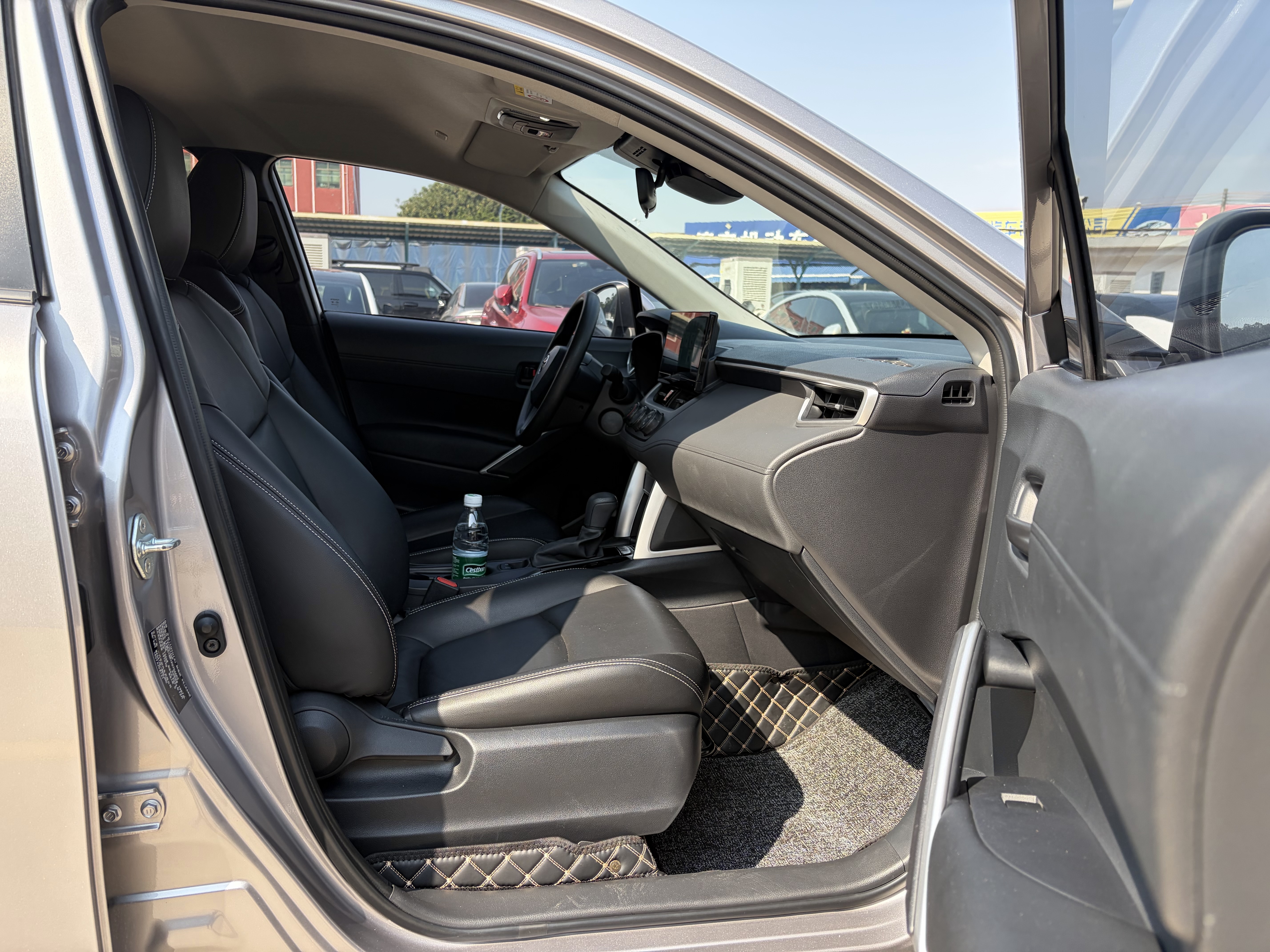 Toyota Corolla Cross 2024 car image #8