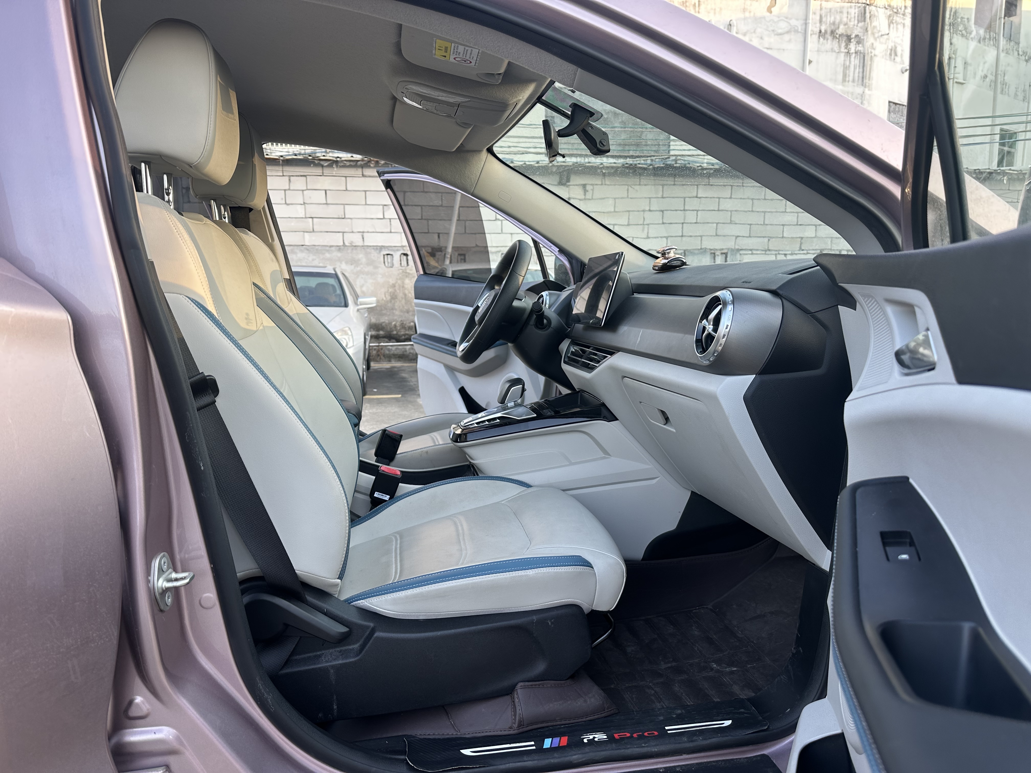 BYD Yuan Pro 2024 #8 BYD Yuan Pro 2024 car image #8