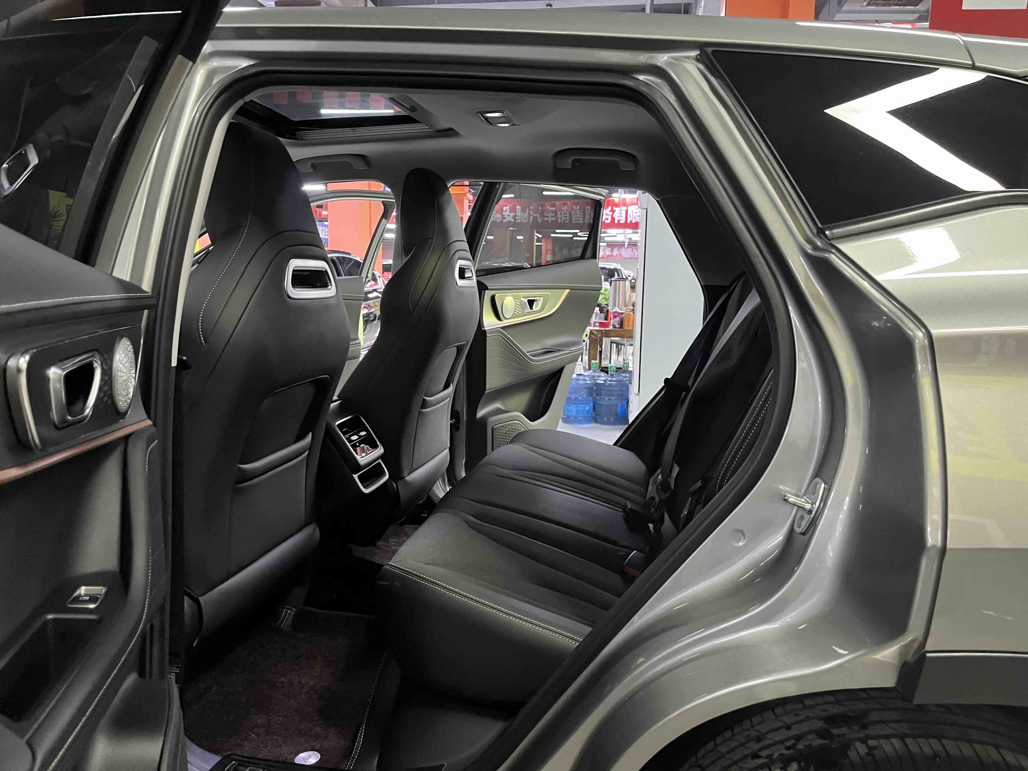 Chery Omoda 2023 car image #8