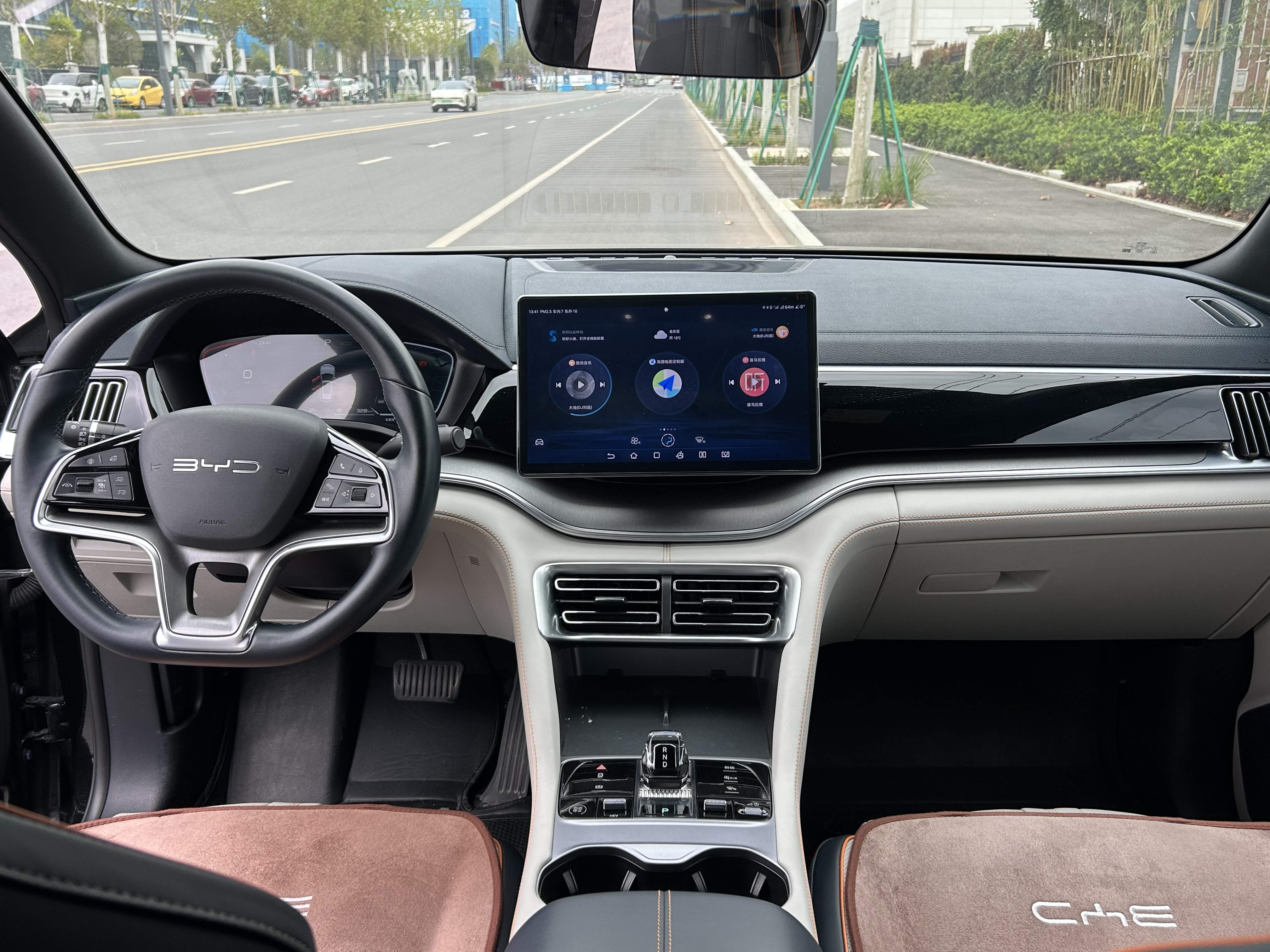 BYD Song Plus New Energy 2023 car image #8