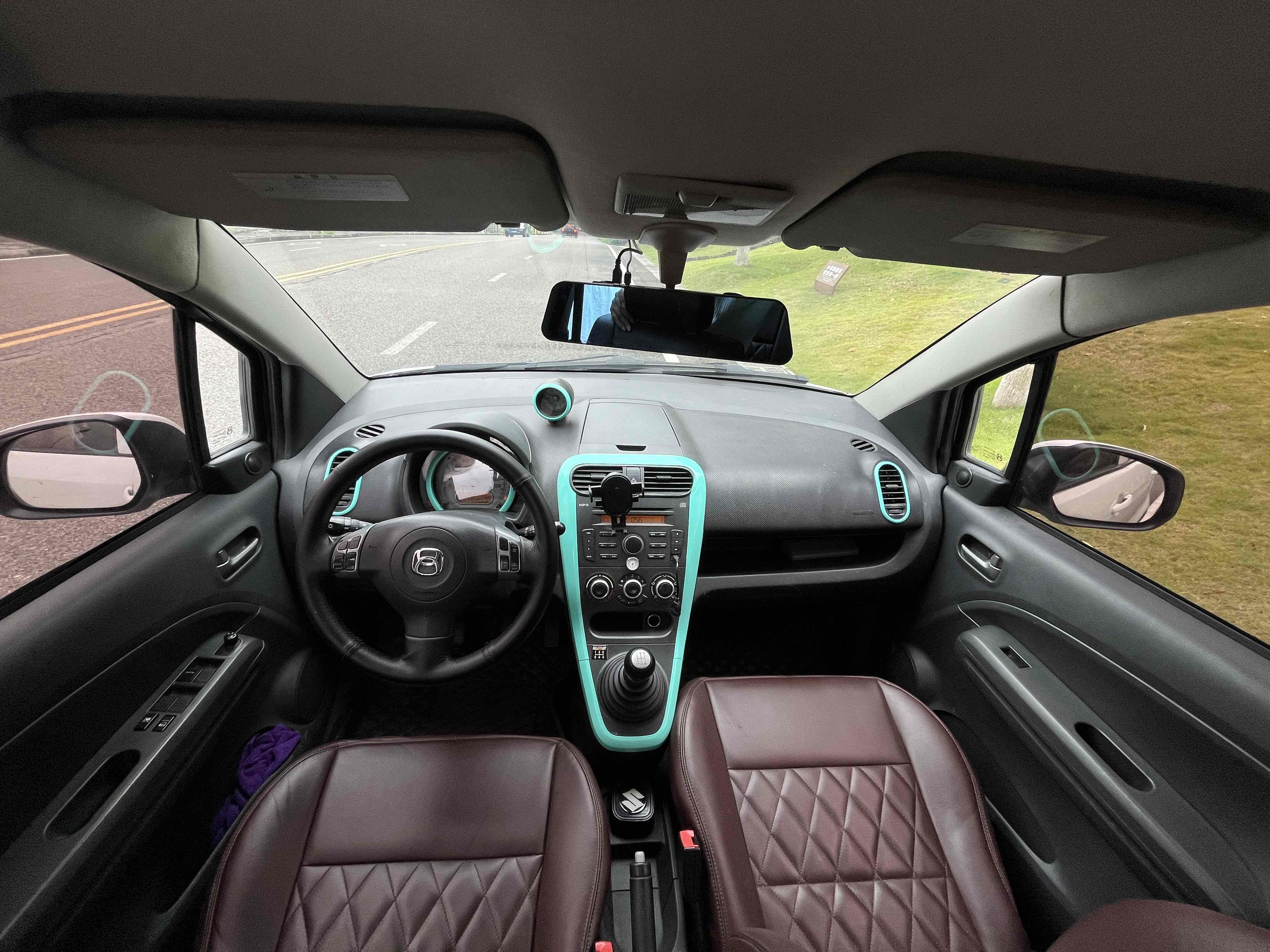 Suzuki Splash 2012 immagine di auto #8