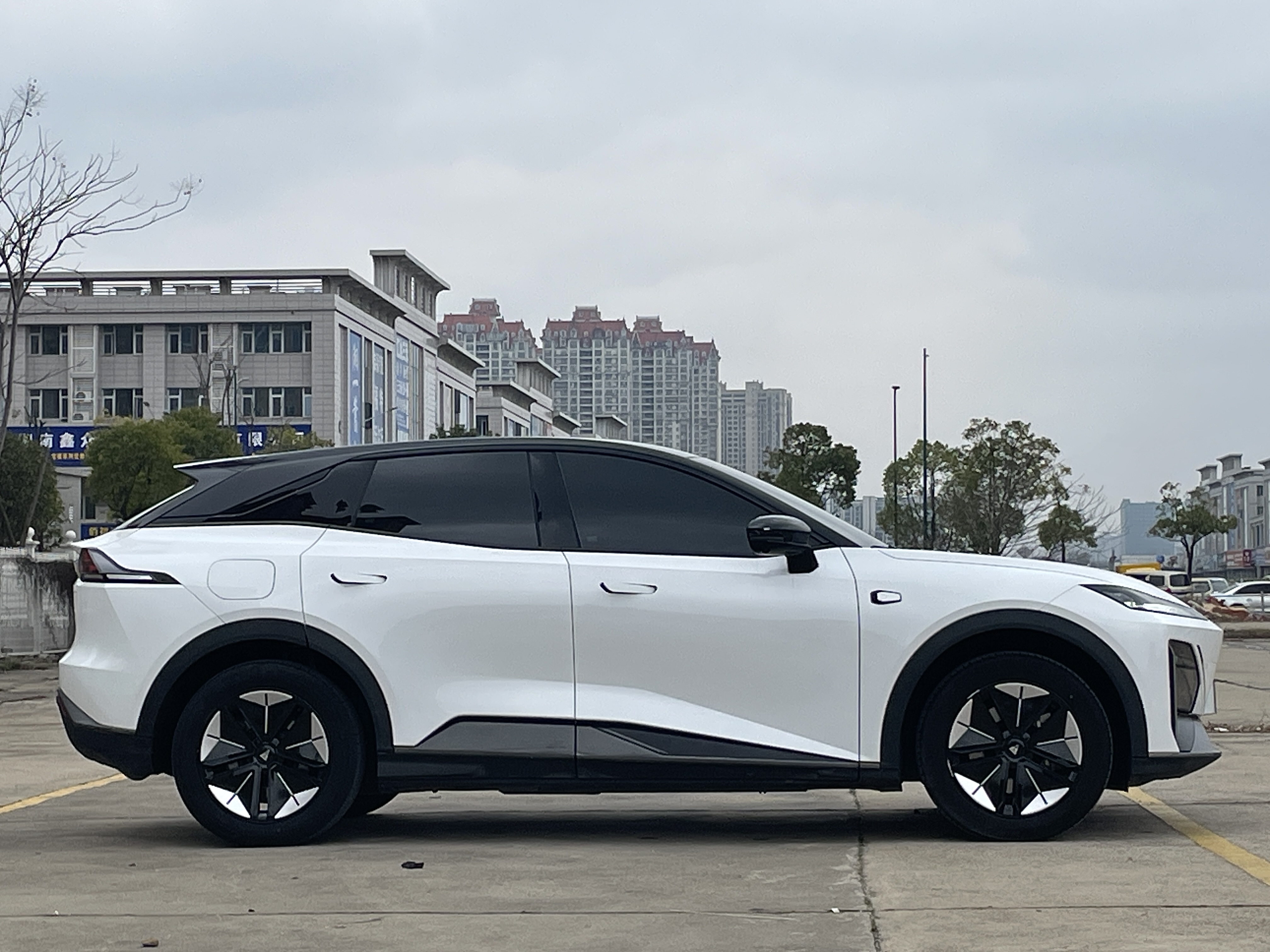 Deepal S07 2024 image de voiture #8