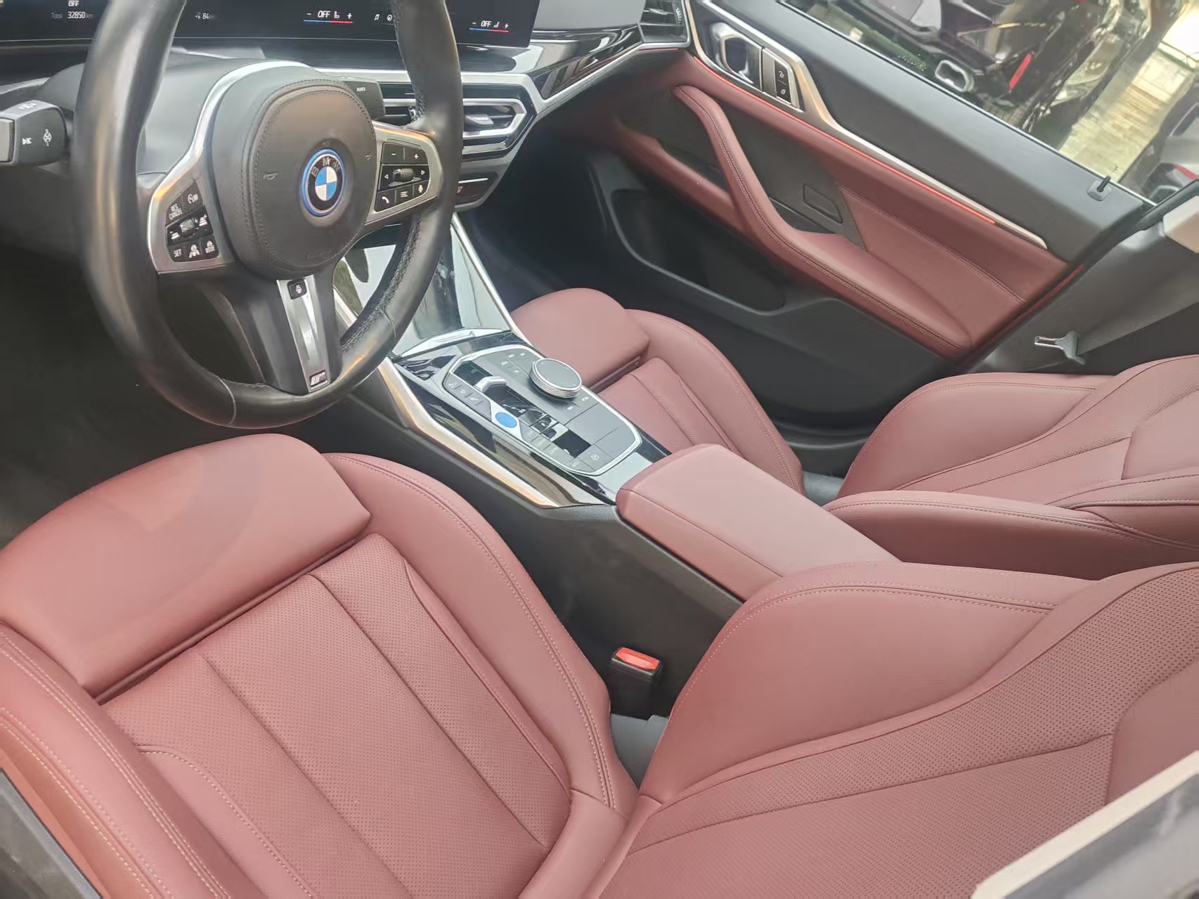 BMW i4 2024 #8 BMW i4 2024 car image #8