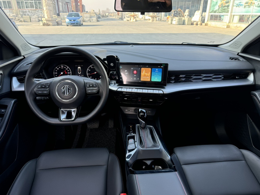 MG 5 2024 car image #8