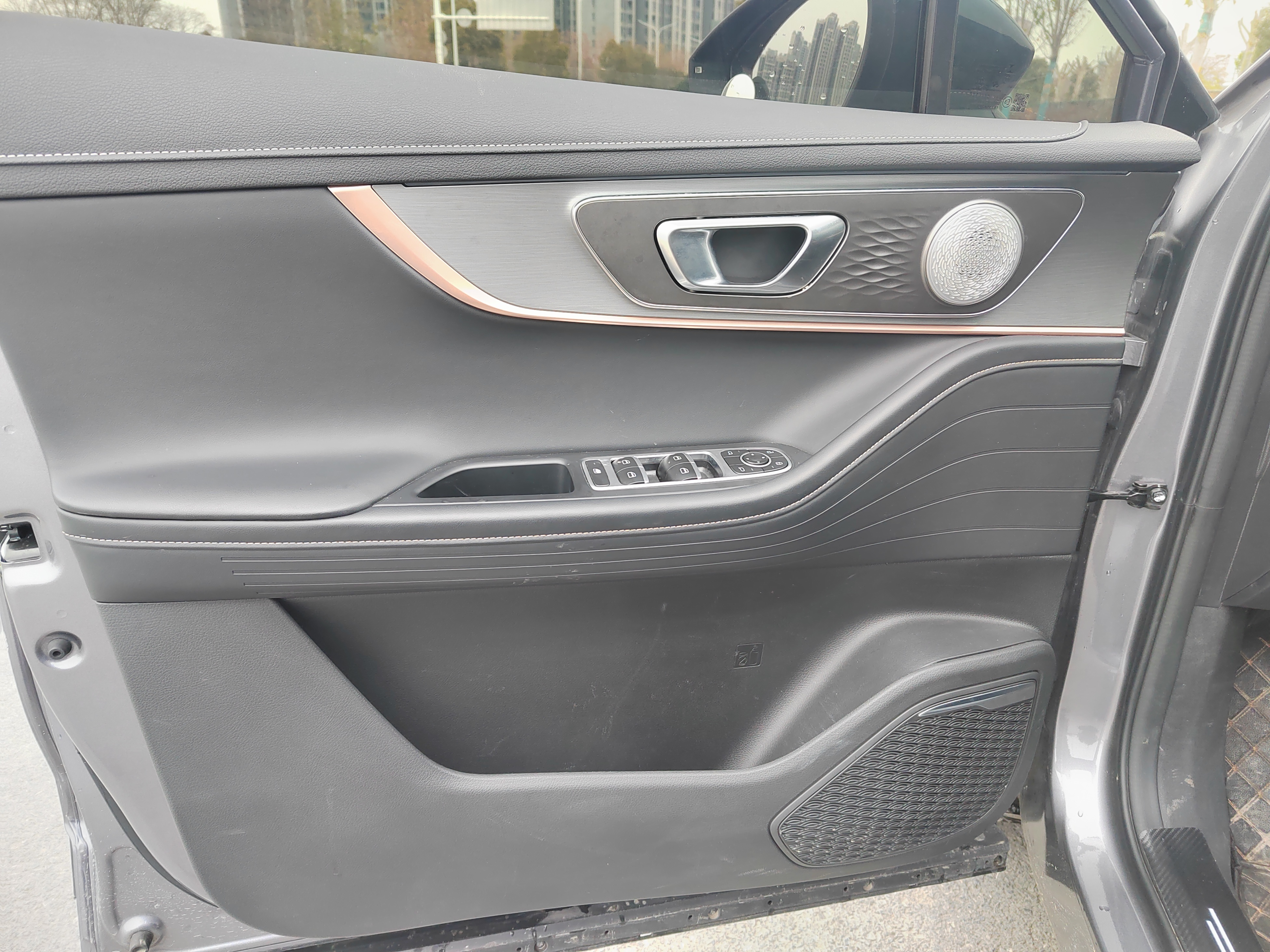 Chery Omoda 2024 car image #8