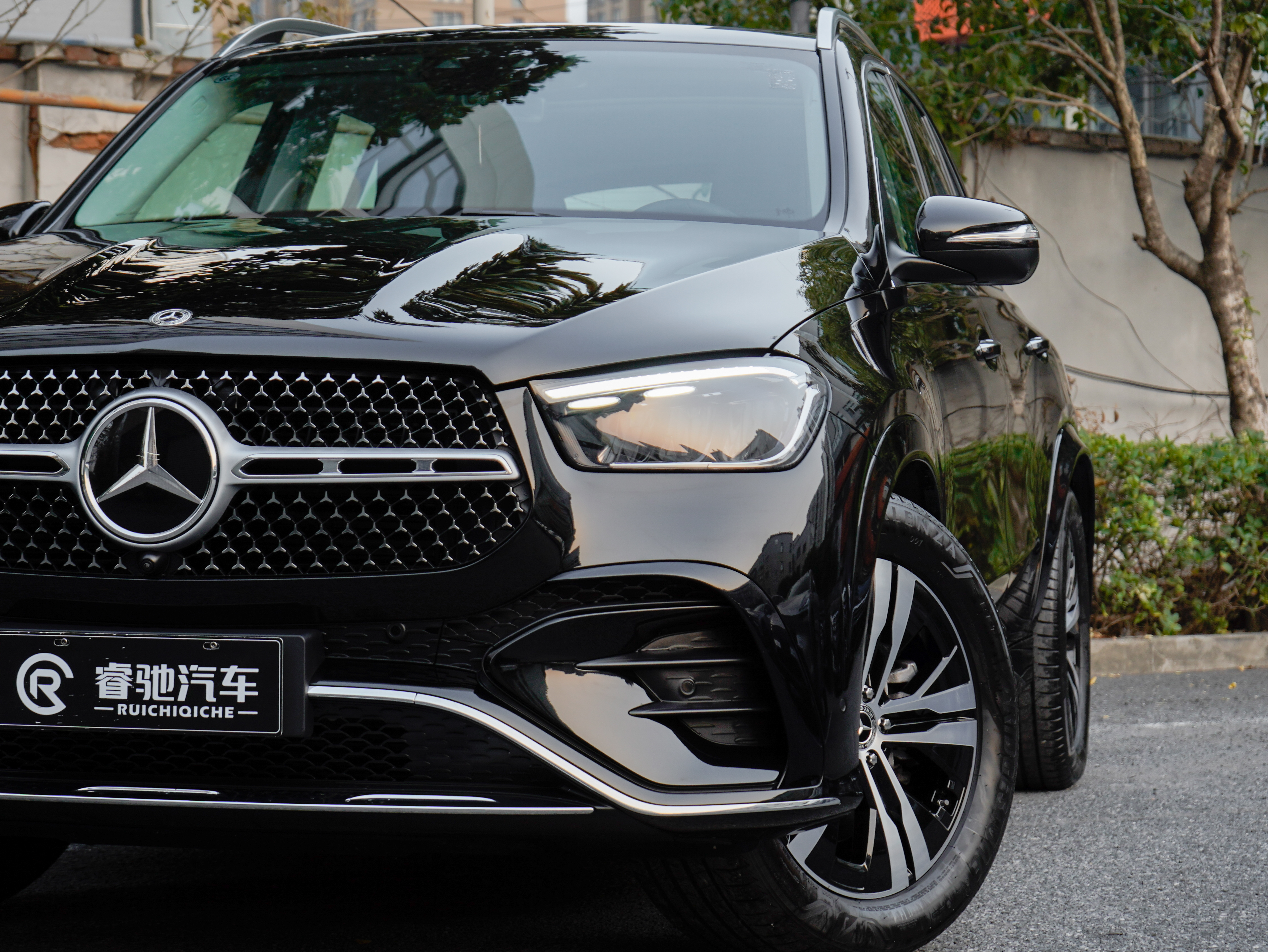 Mercedes-Benz GLE Class New Energy 2024 car image #8