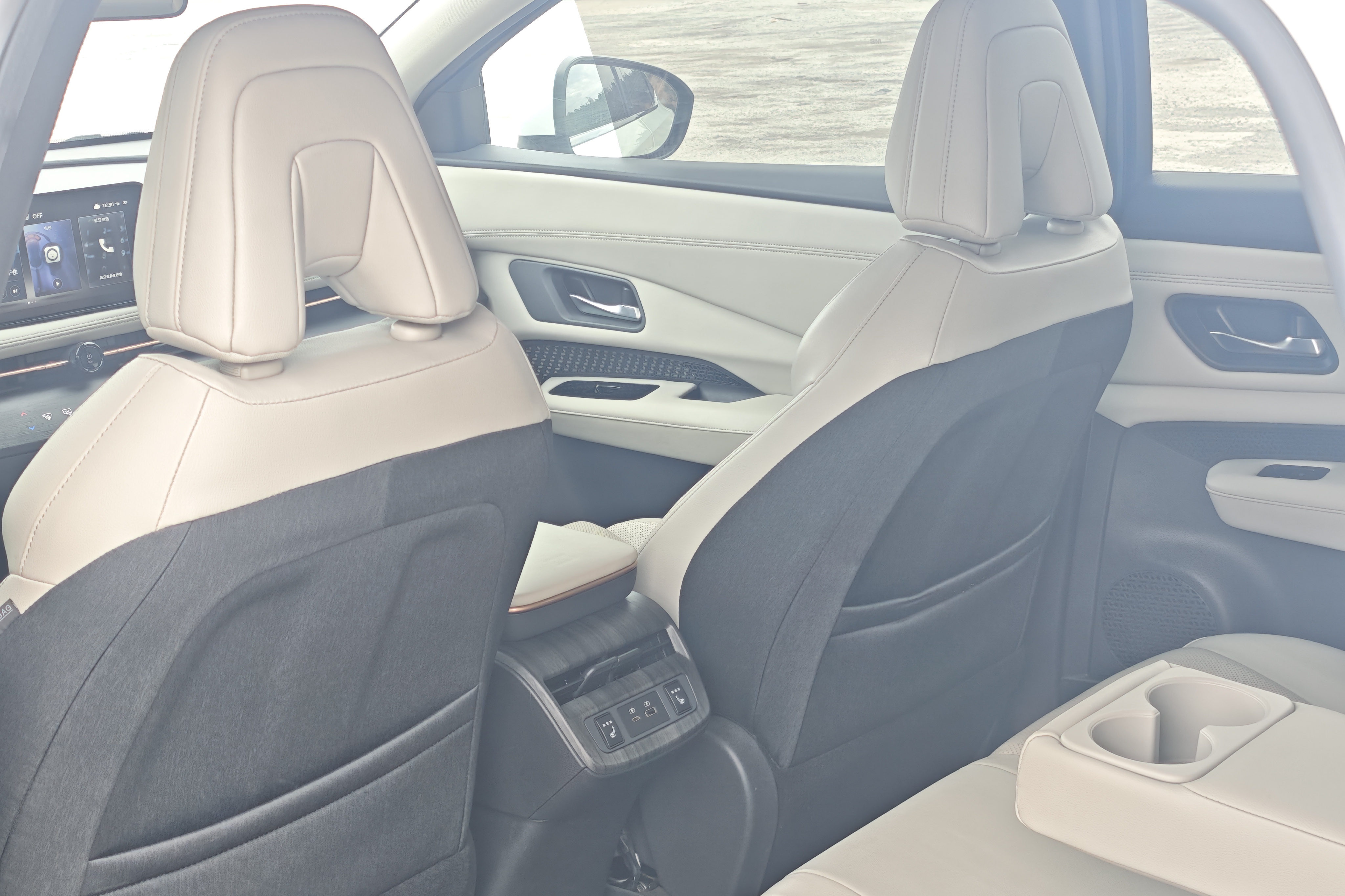 日产 ARIYA艾睿雅 2023 汽车图片 #8