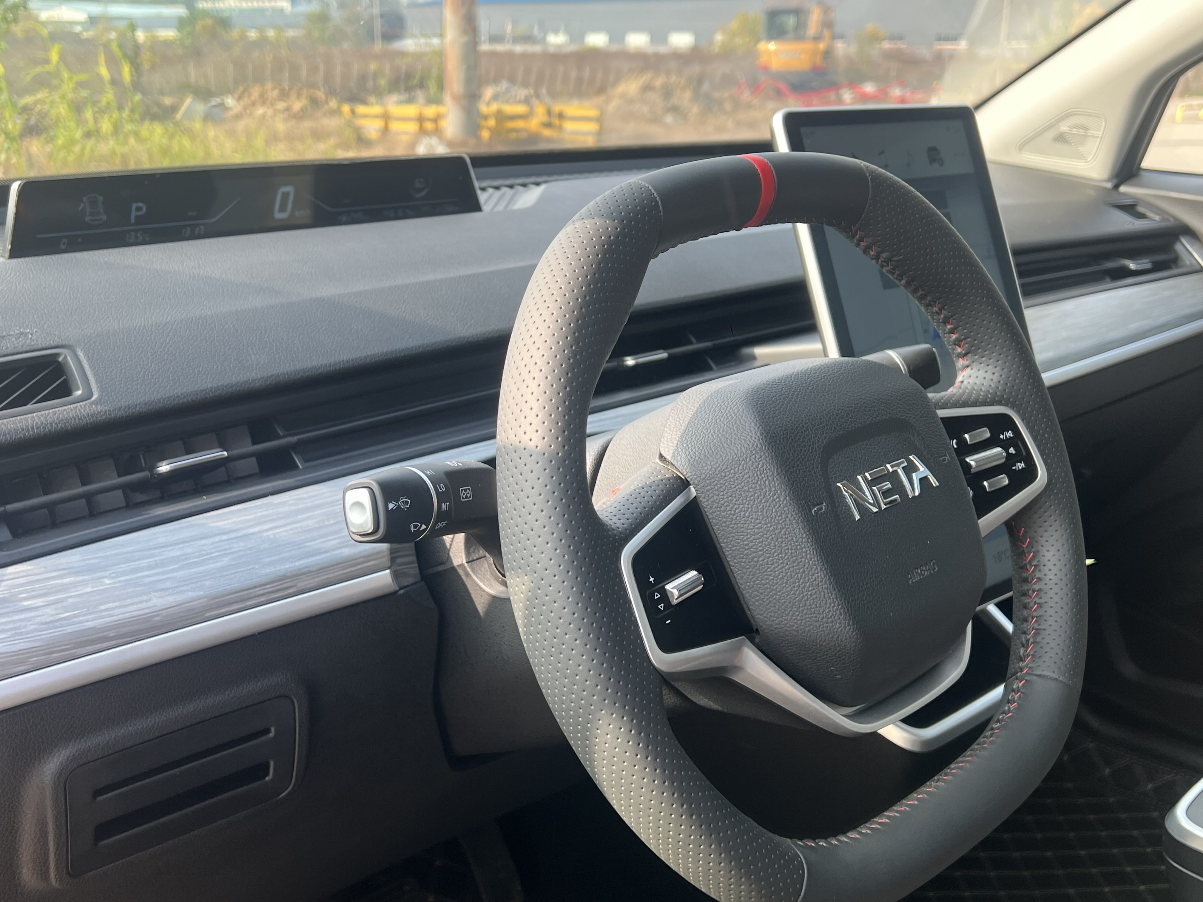 哪吒汽车 哪吒AYA 2024 汽车图片 #8