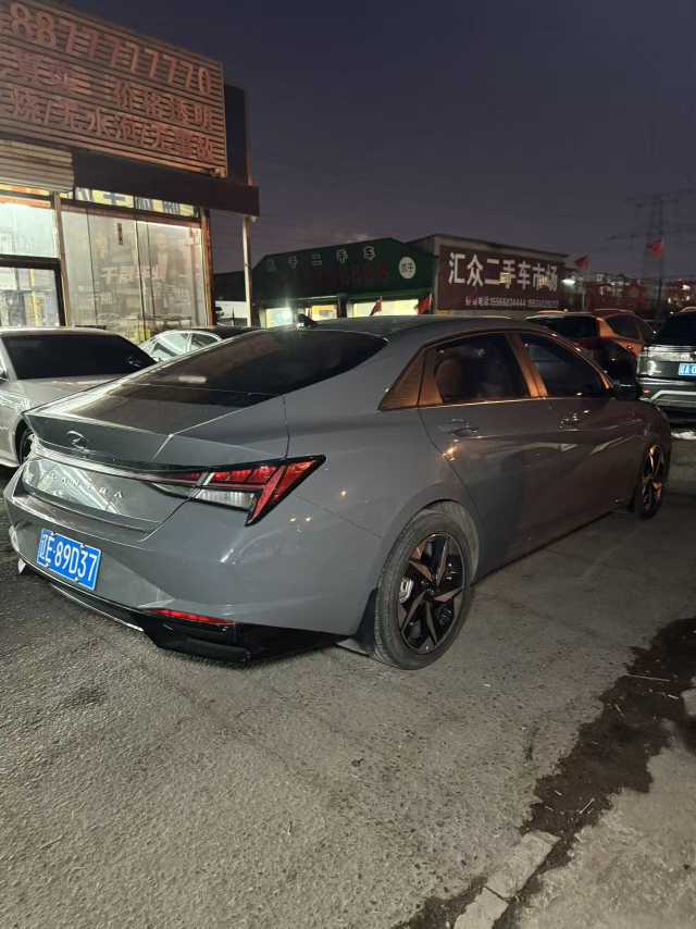 Hyundai Elantra 2023 صورة سيارة #8