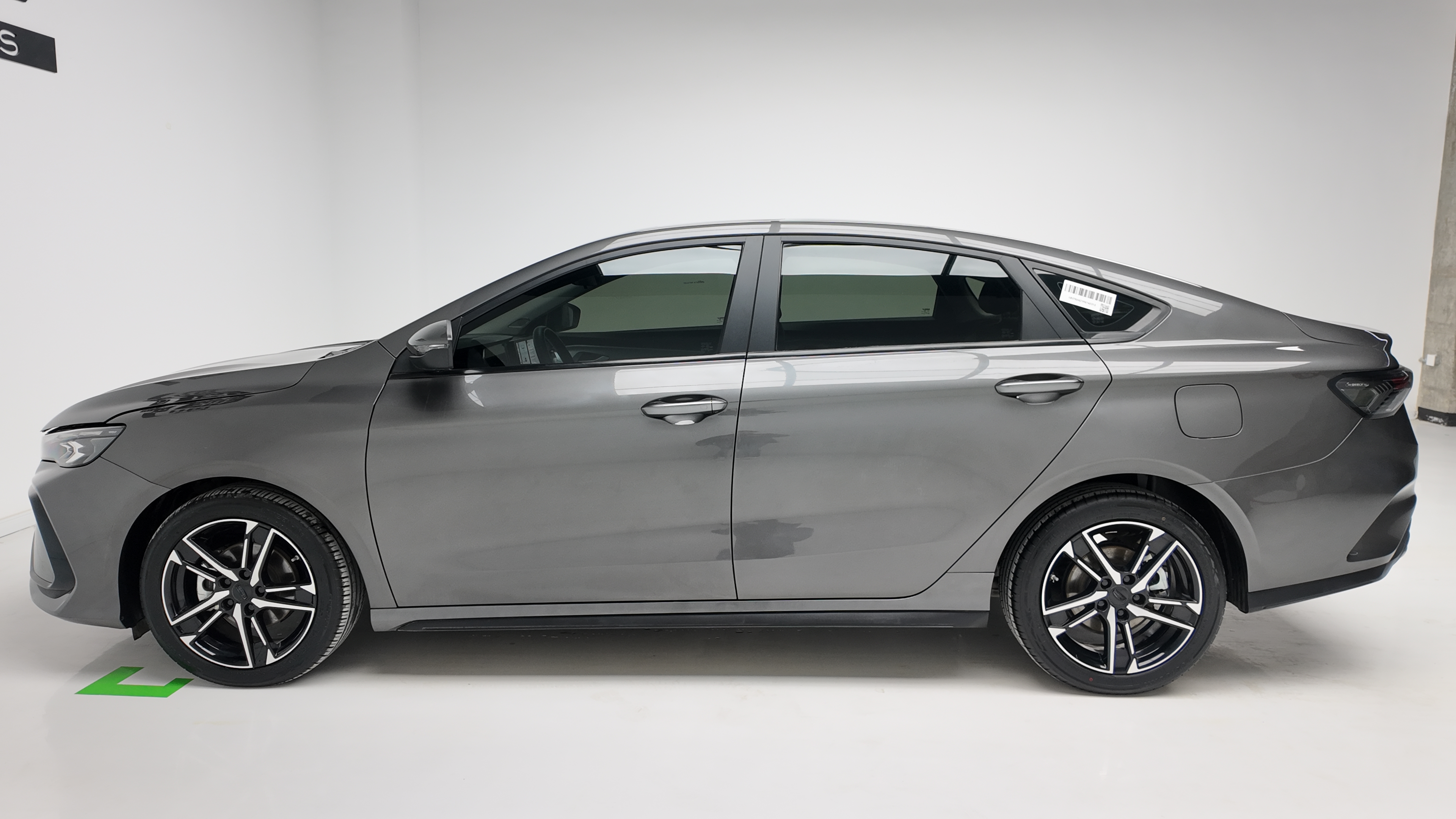 GEELY Binray 2023 car image #8