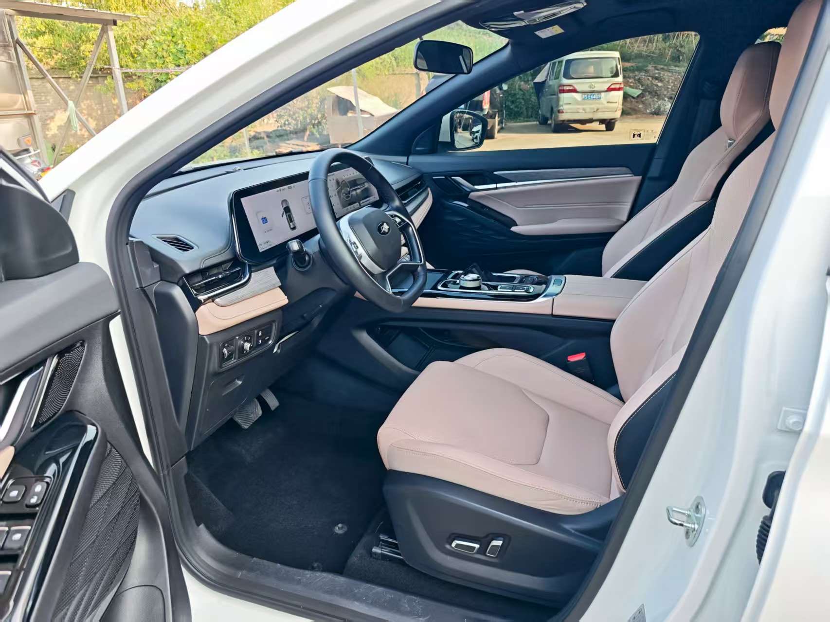 JAC QX PHEV 2023 car image #8