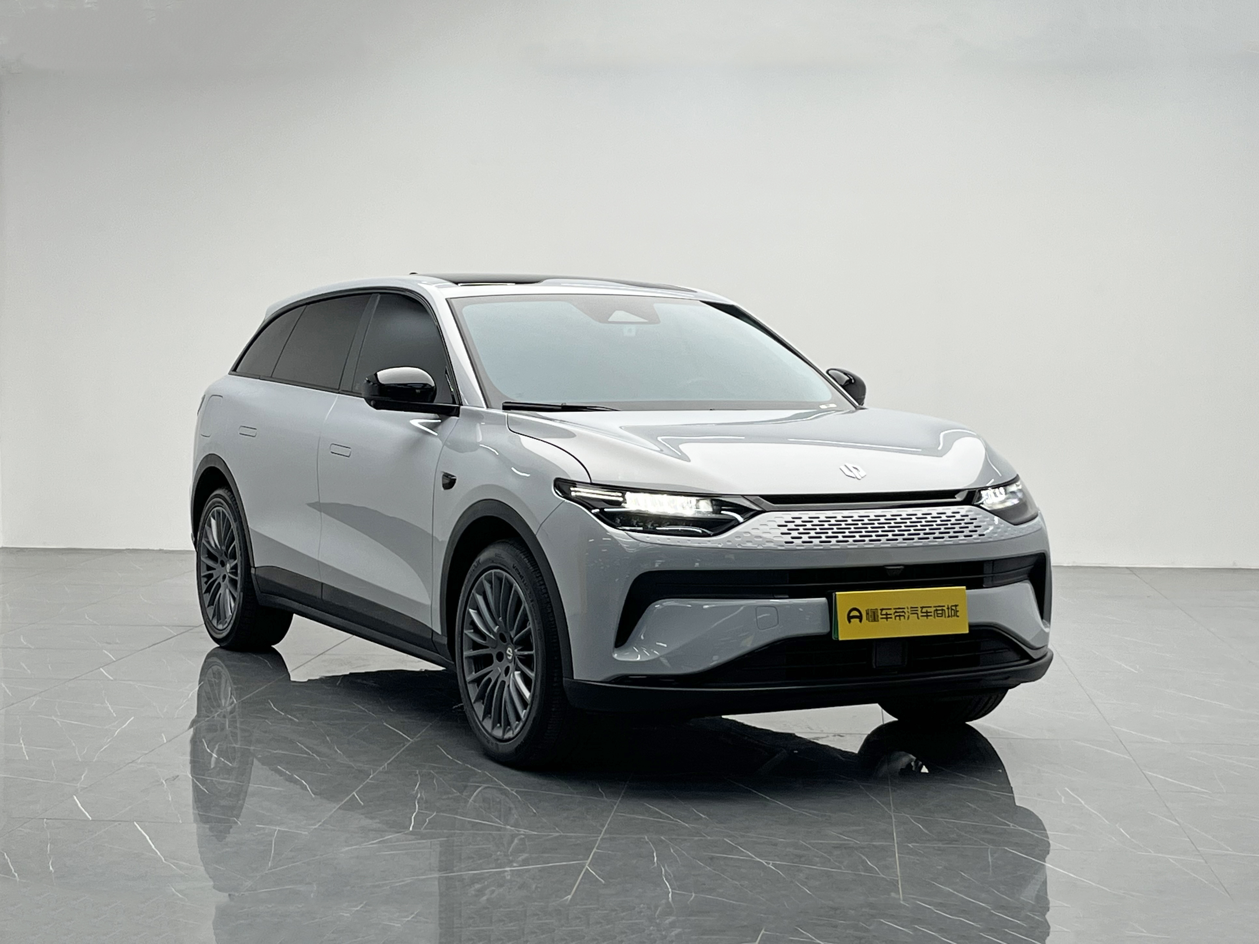 零跑汽车 零跑C11 2024 汽车图片 #8