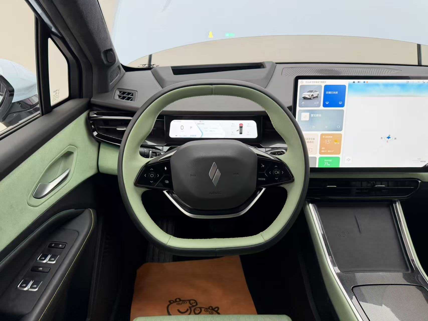 Livan 7 2025 изображение автомобиля #8