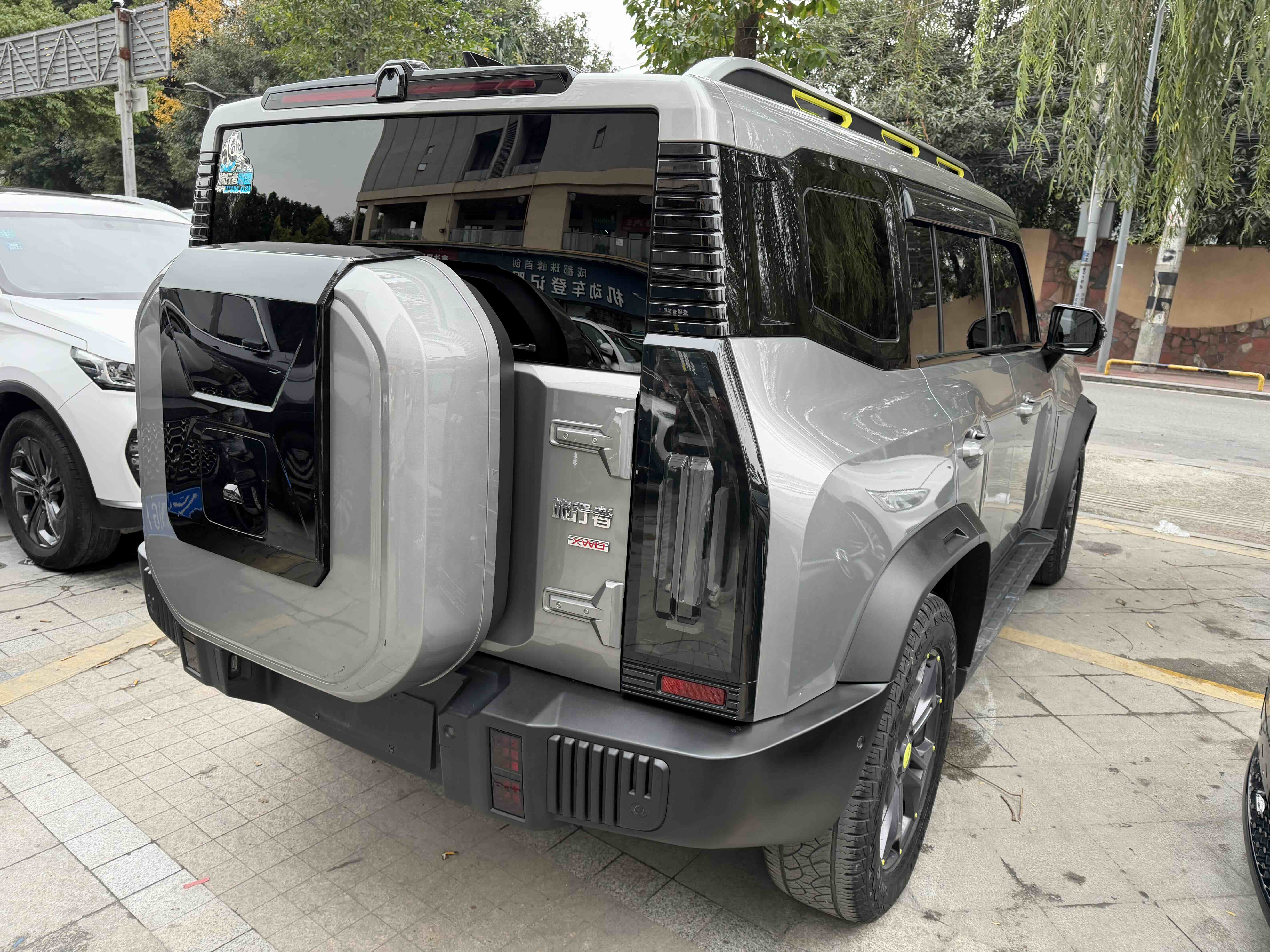 Jetour Traveller 2023 car image #8