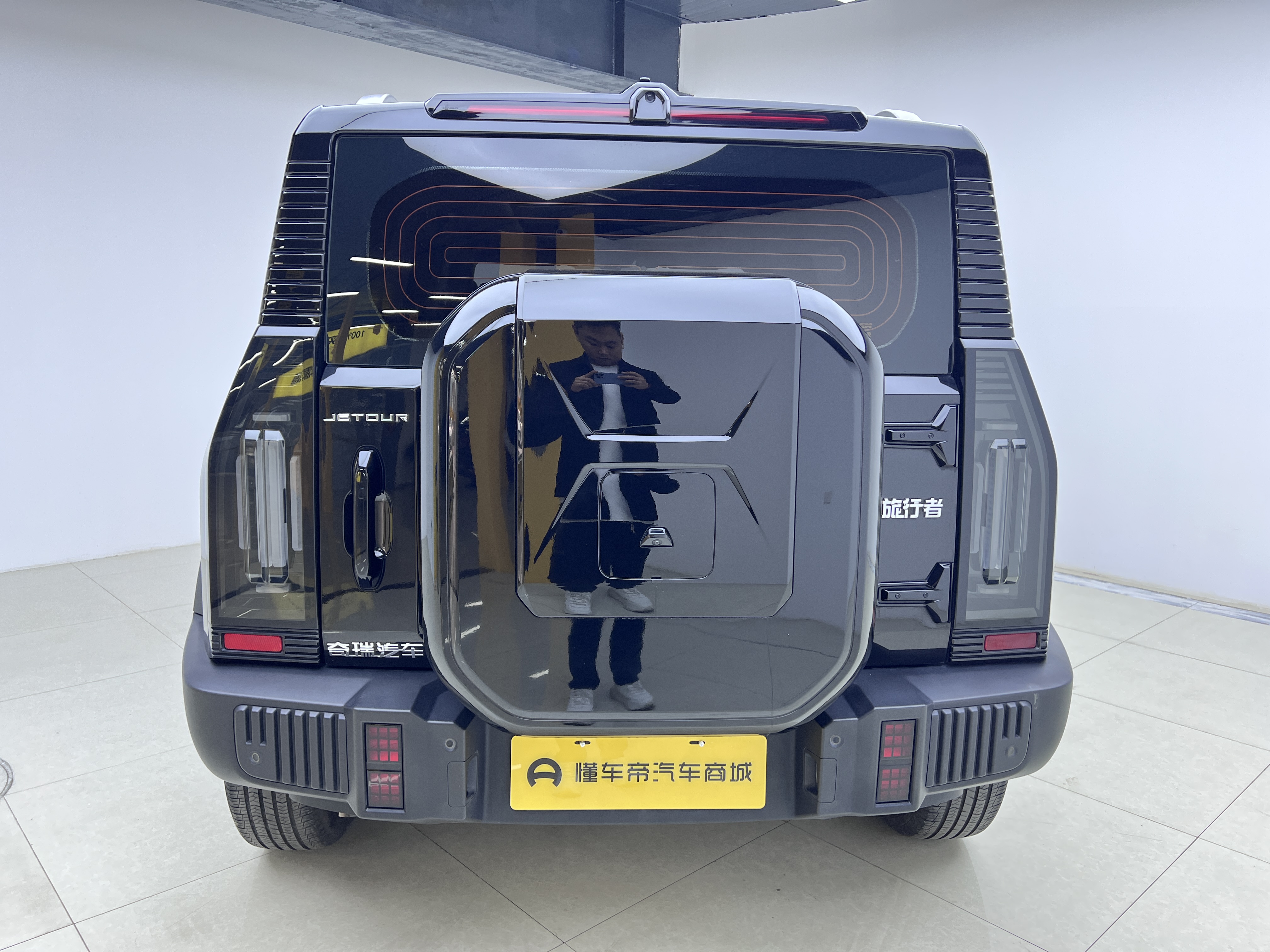 Jetour Traveller 2024 car image #8