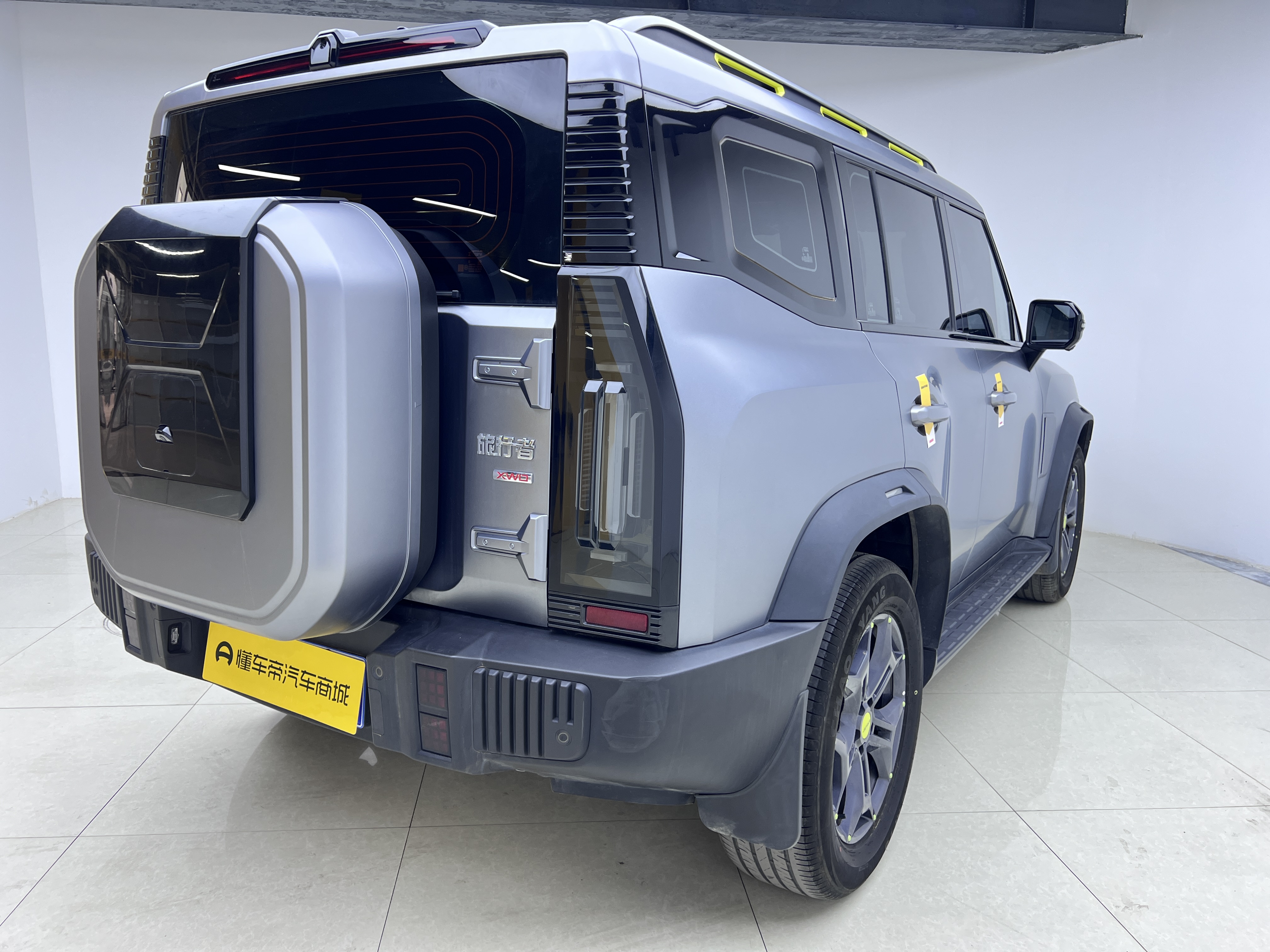 Jetour Traveller 2023 car image #8