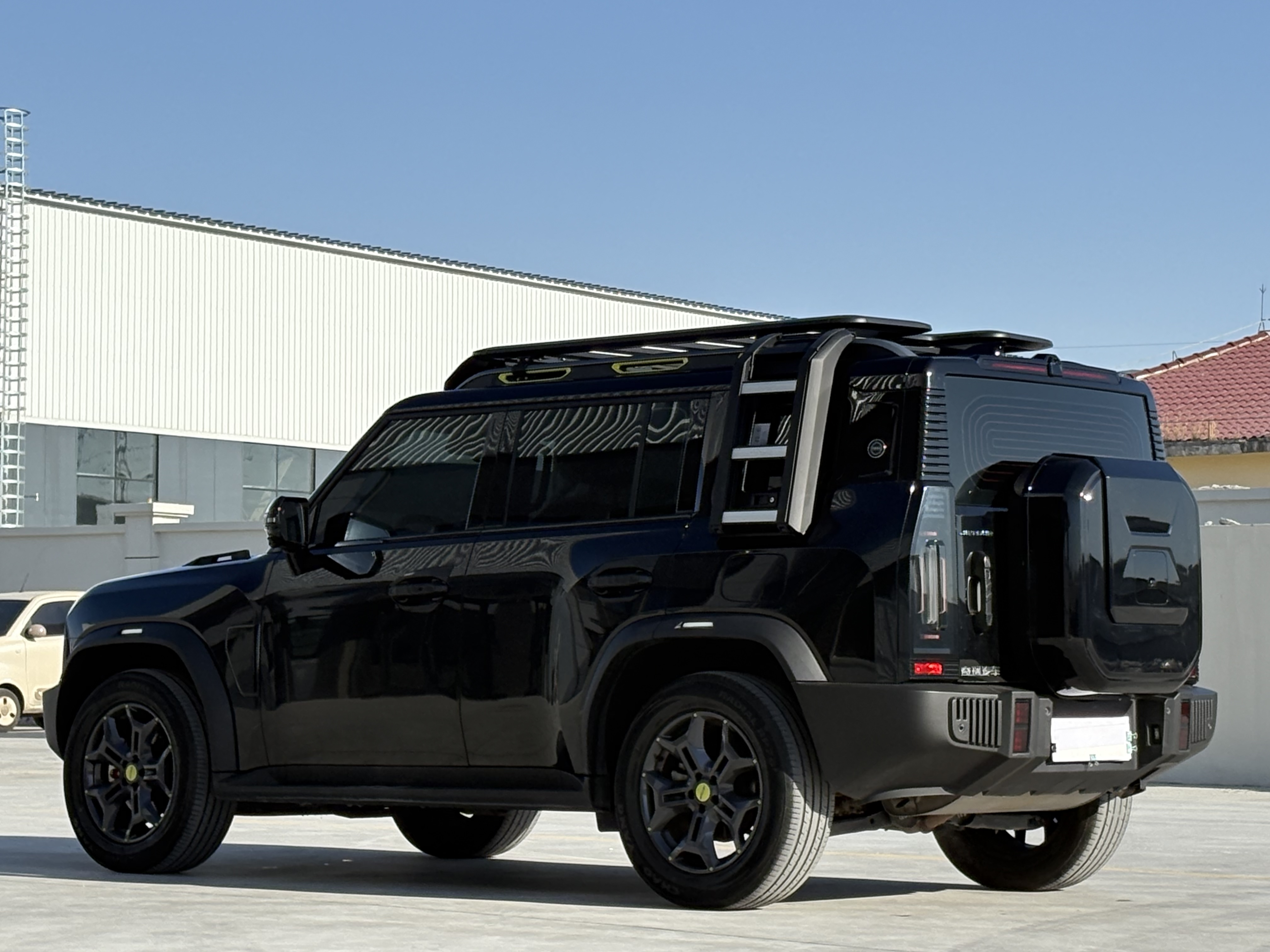 Jetour Traveller 2023 #8 Jetour Traveller 2023 car image #8
