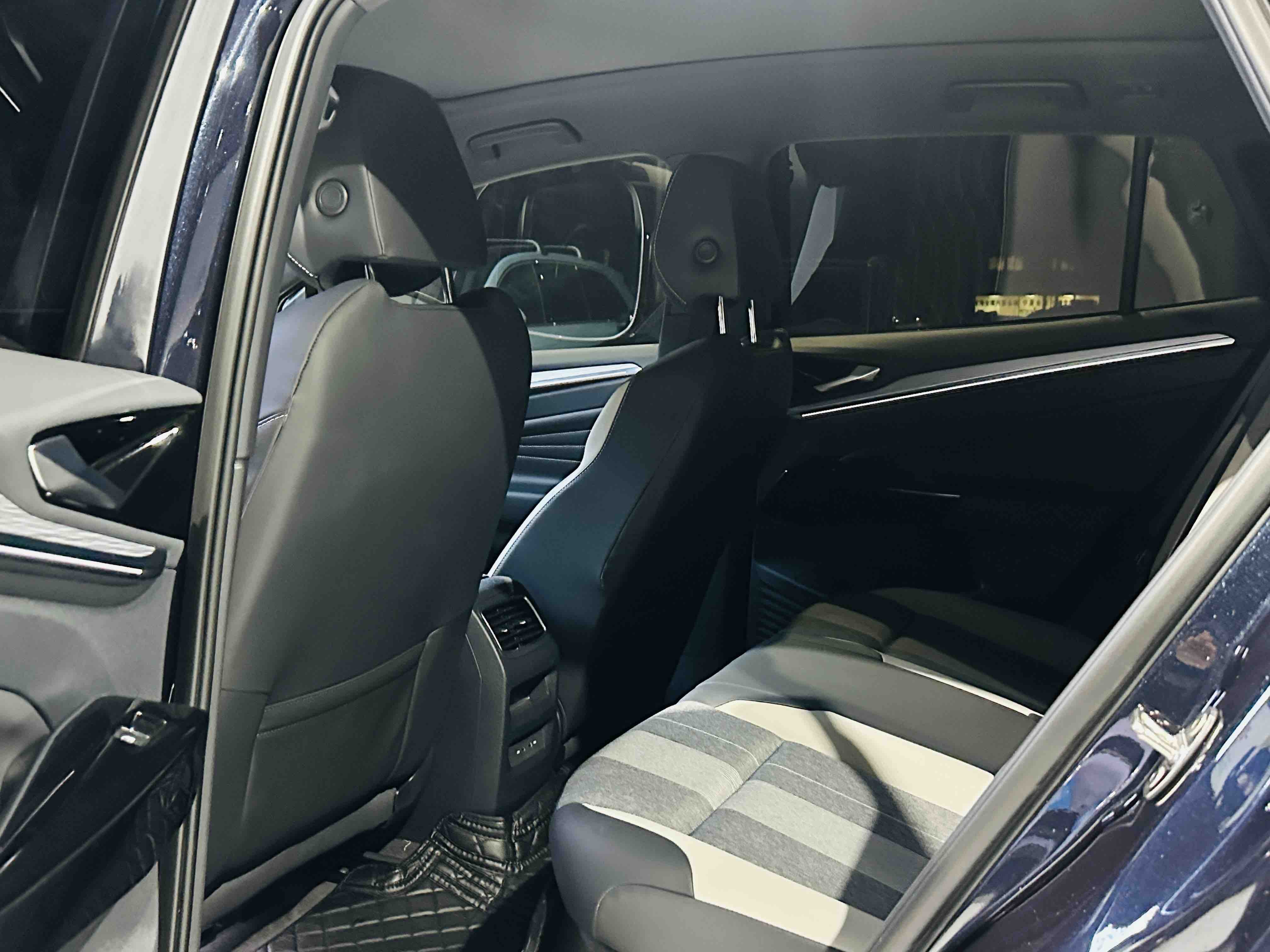 Volkswagen ID.4 Crozz 2024 car image #8