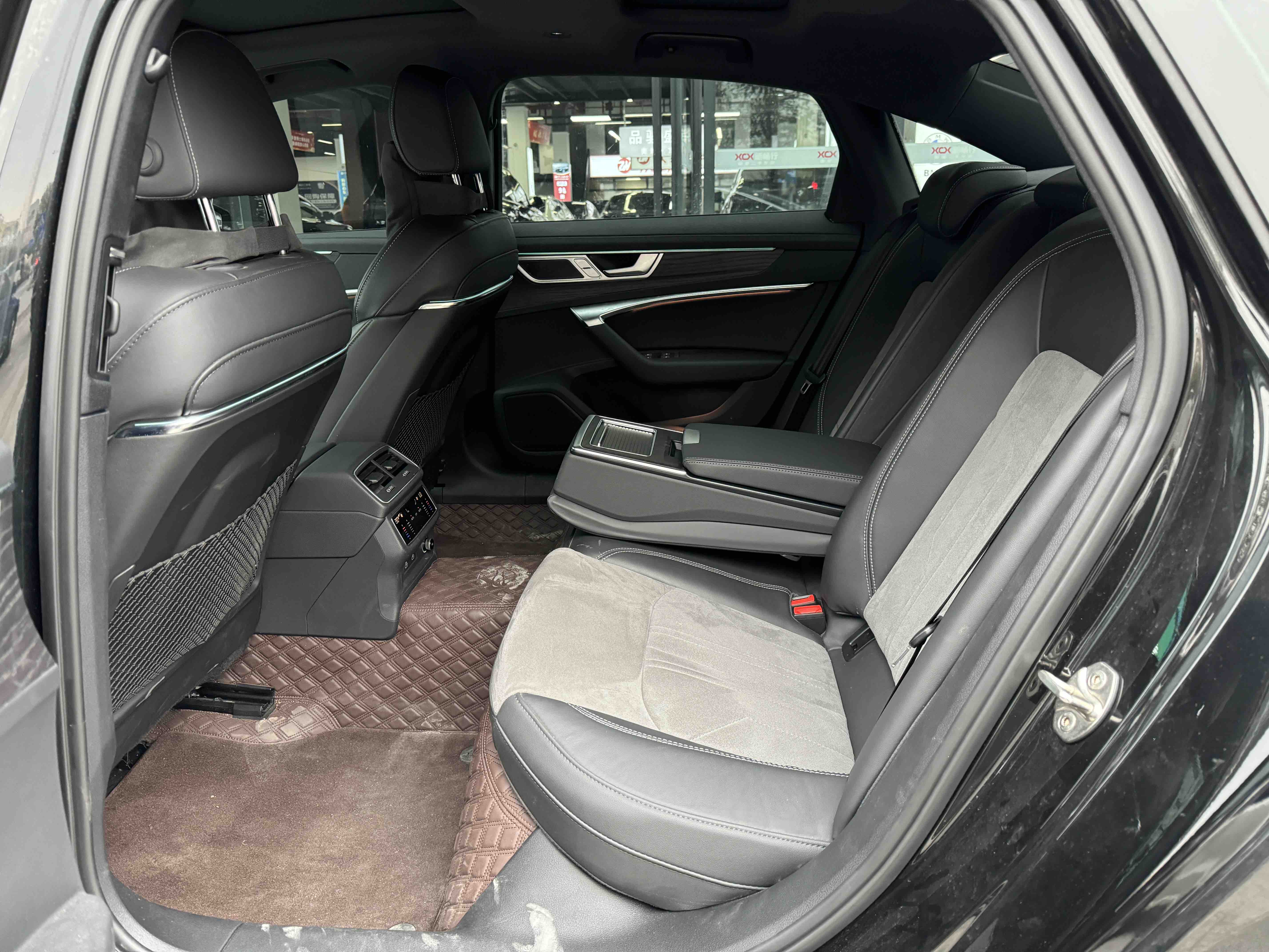 Audi A6L 2024 #8 Audi A6L 2024 car image #8