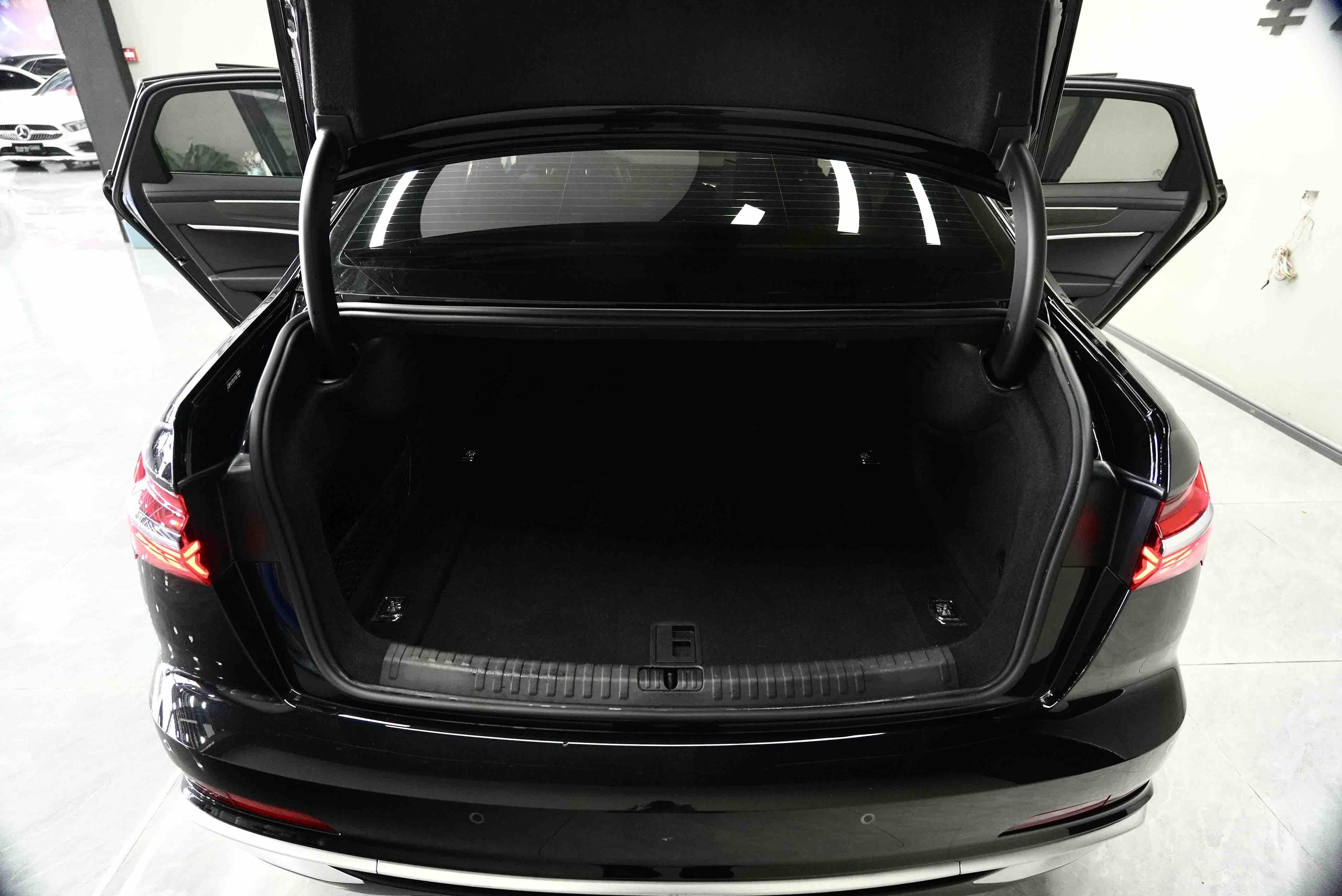 Audi A6L 2023 #8 Audi A6L 2023 car image #8