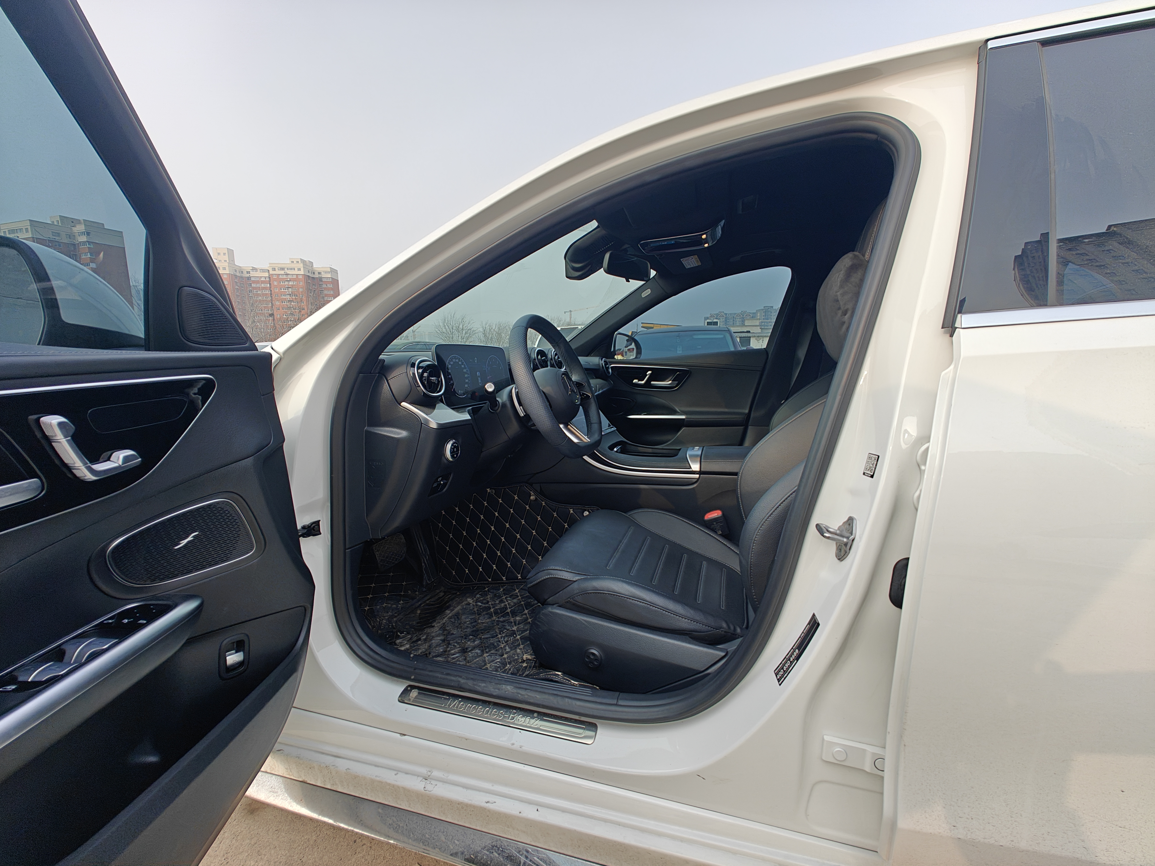 Mercedes-Benz C Class 2024 car image #8