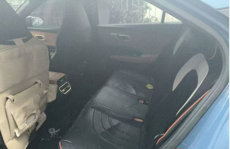 哪吒汽车 哪吒X 2024 #8 哪吒汽车 哪吒X 2024 汽车图片 #8