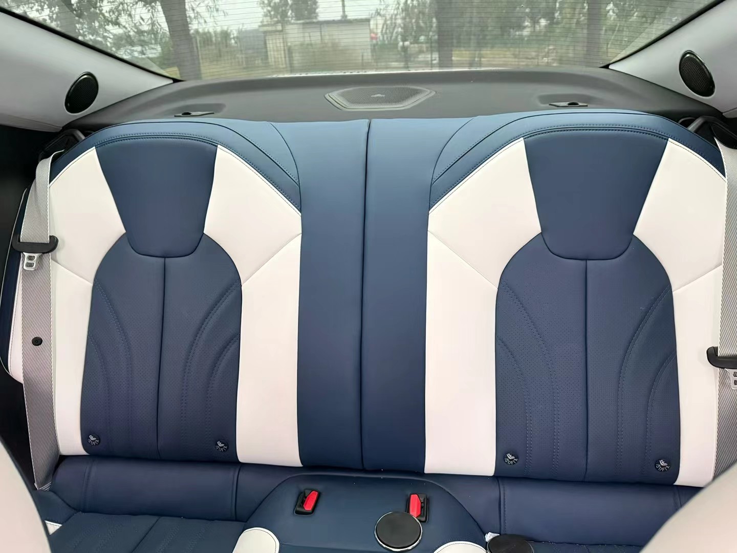 哪吒汽车 哪吒GT 2023 汽车图片 #8