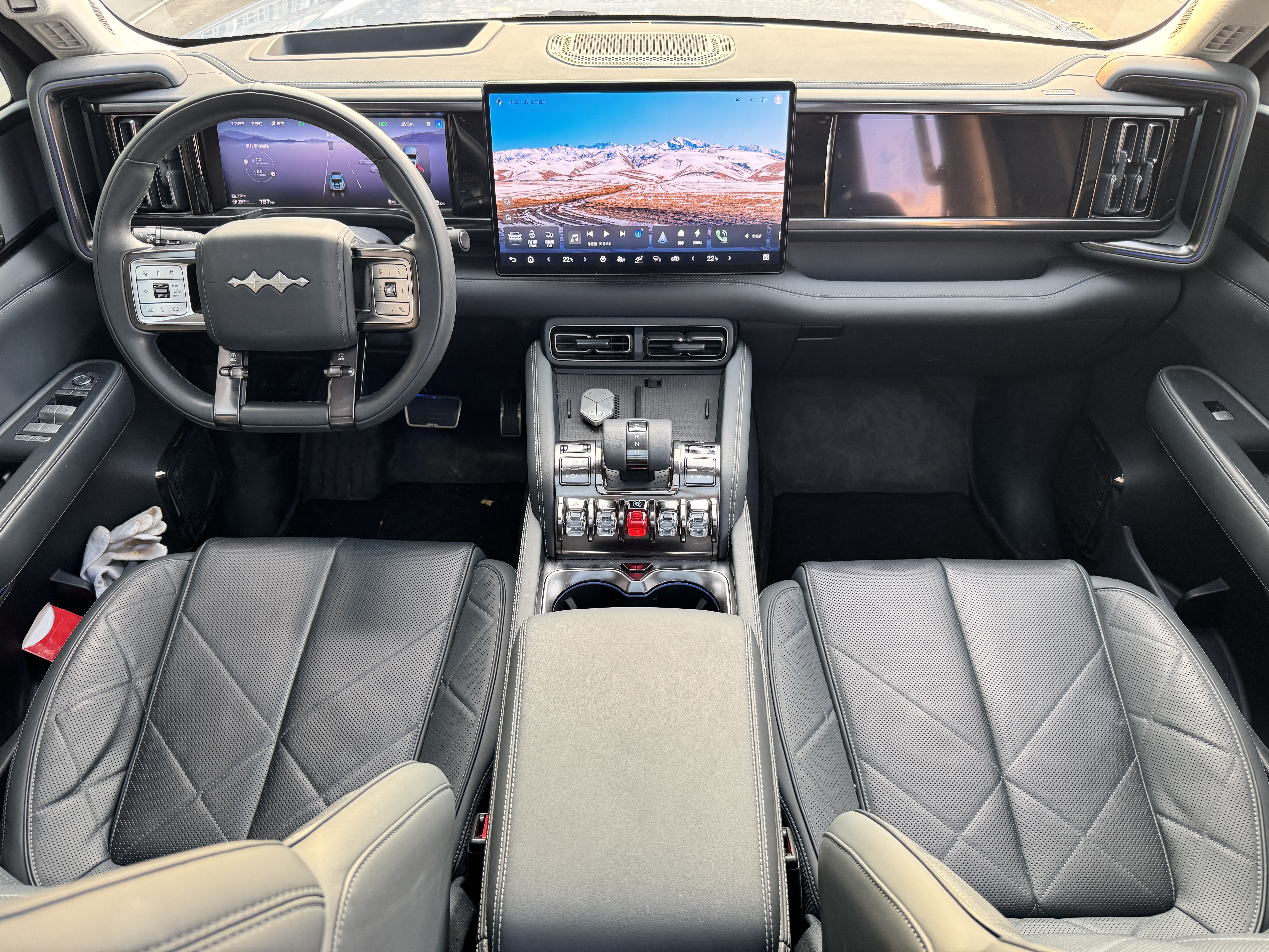 FangChengBao Leopard 5 2025 car image #8