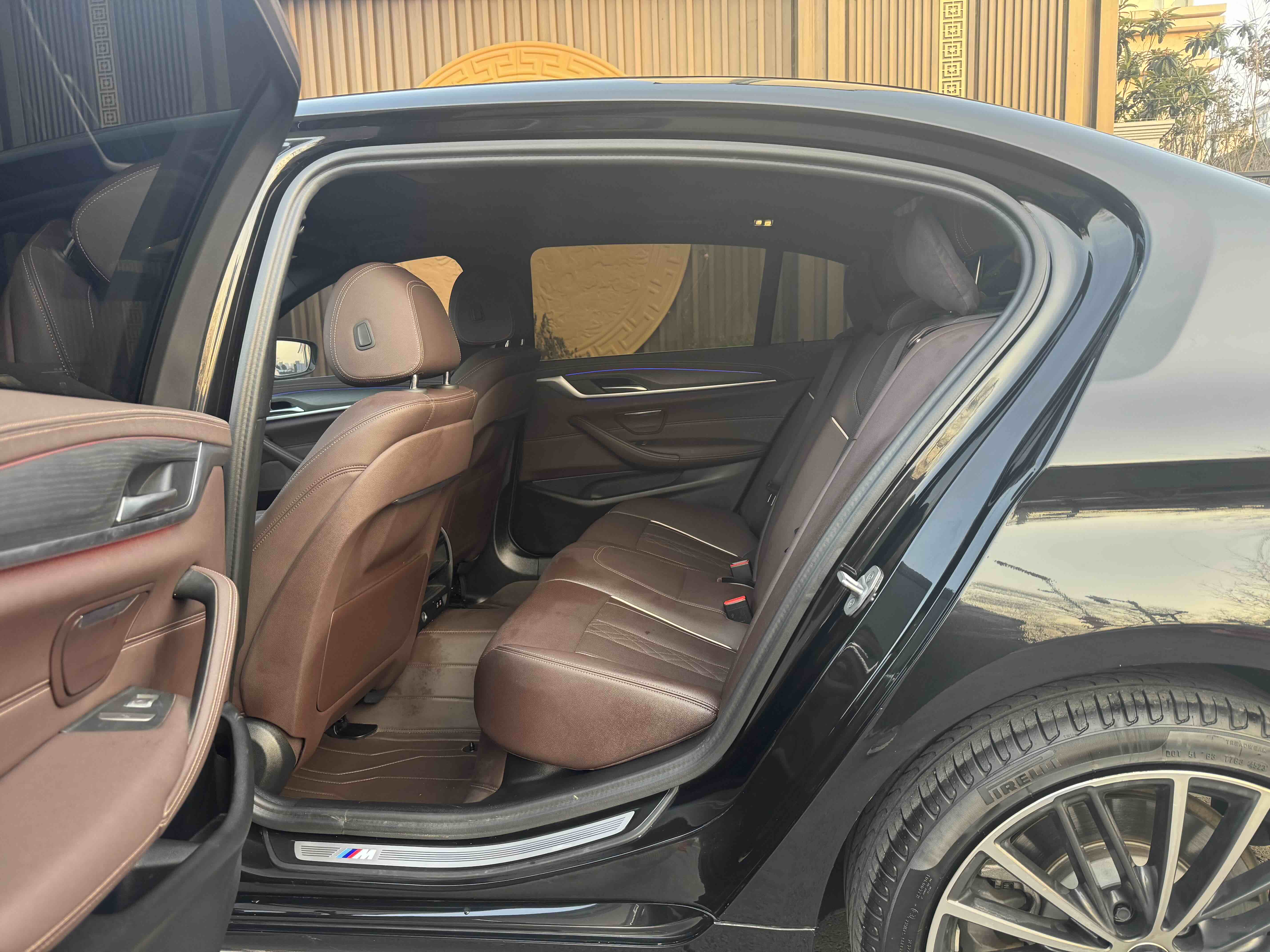 BMW 5 Series 2024 #8 BMW 5 Series 2024 car image #8