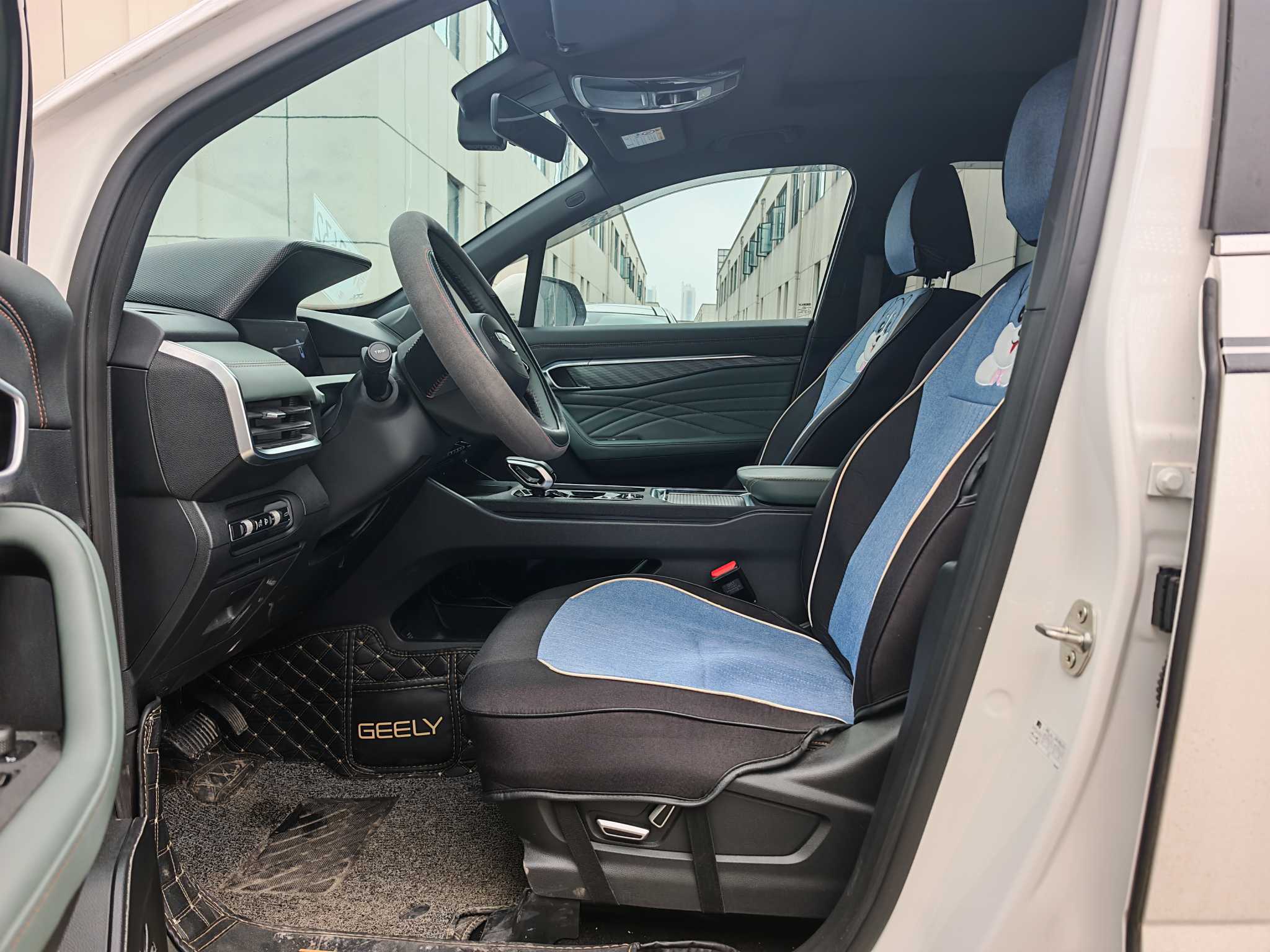 GEELY Okavango L 2024 изображение автомобиля #8