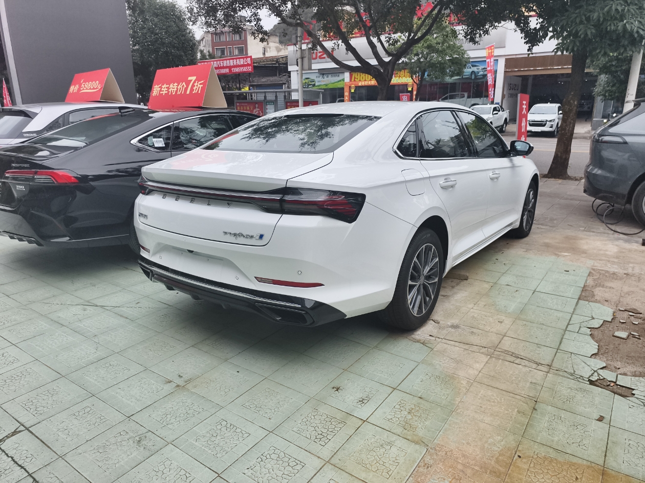 GEELY PrefaceL 2025 #8 GEELY PrefaceL 2025 car image #8