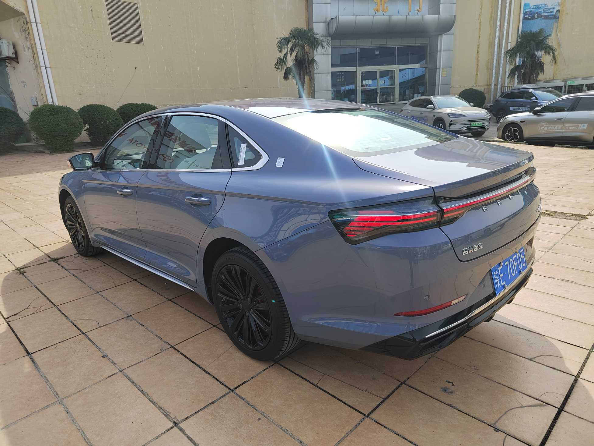 GEELY PrefaceL 2023 car image #8