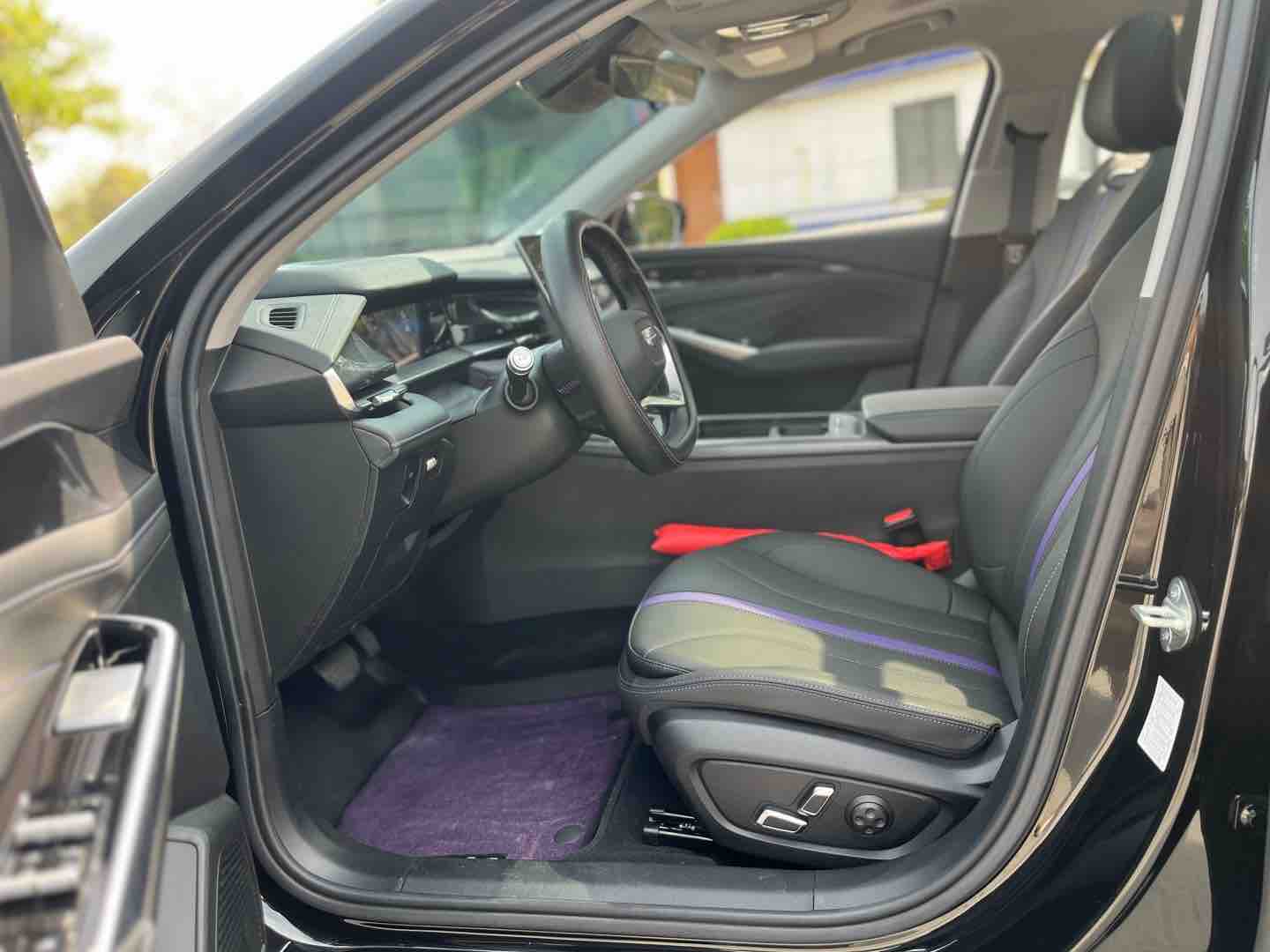 GEELY PrefaceL 2024 car image #8