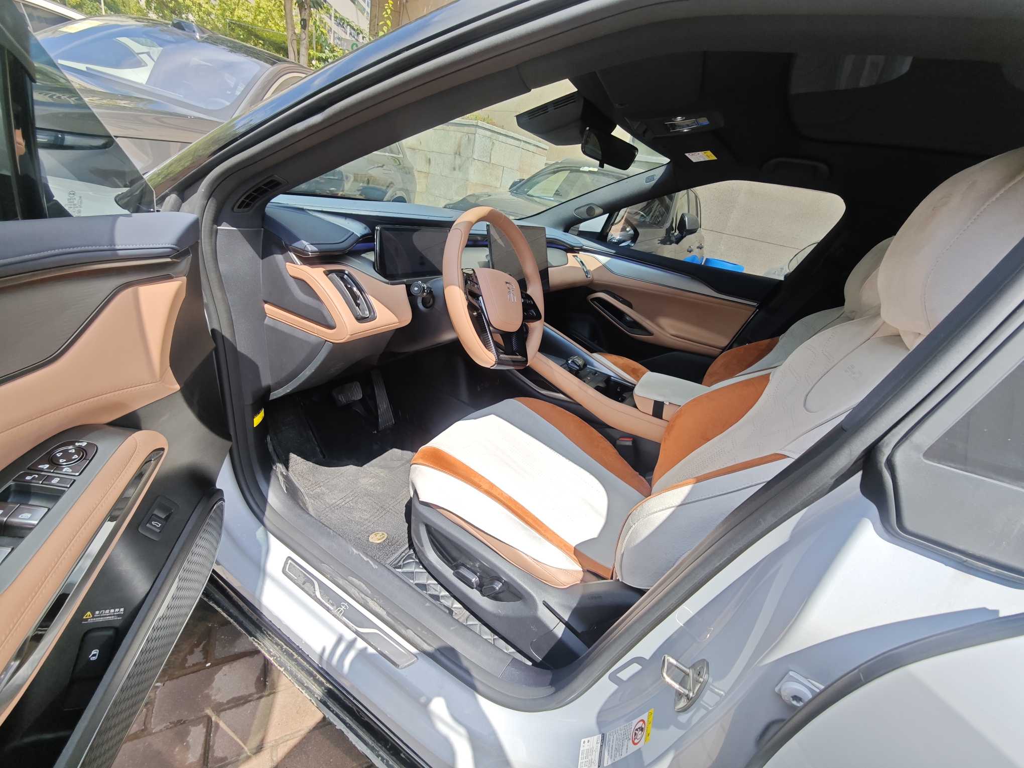 BYD SongL EV 2025 #8 BYD SongL EV 2025 car image #8