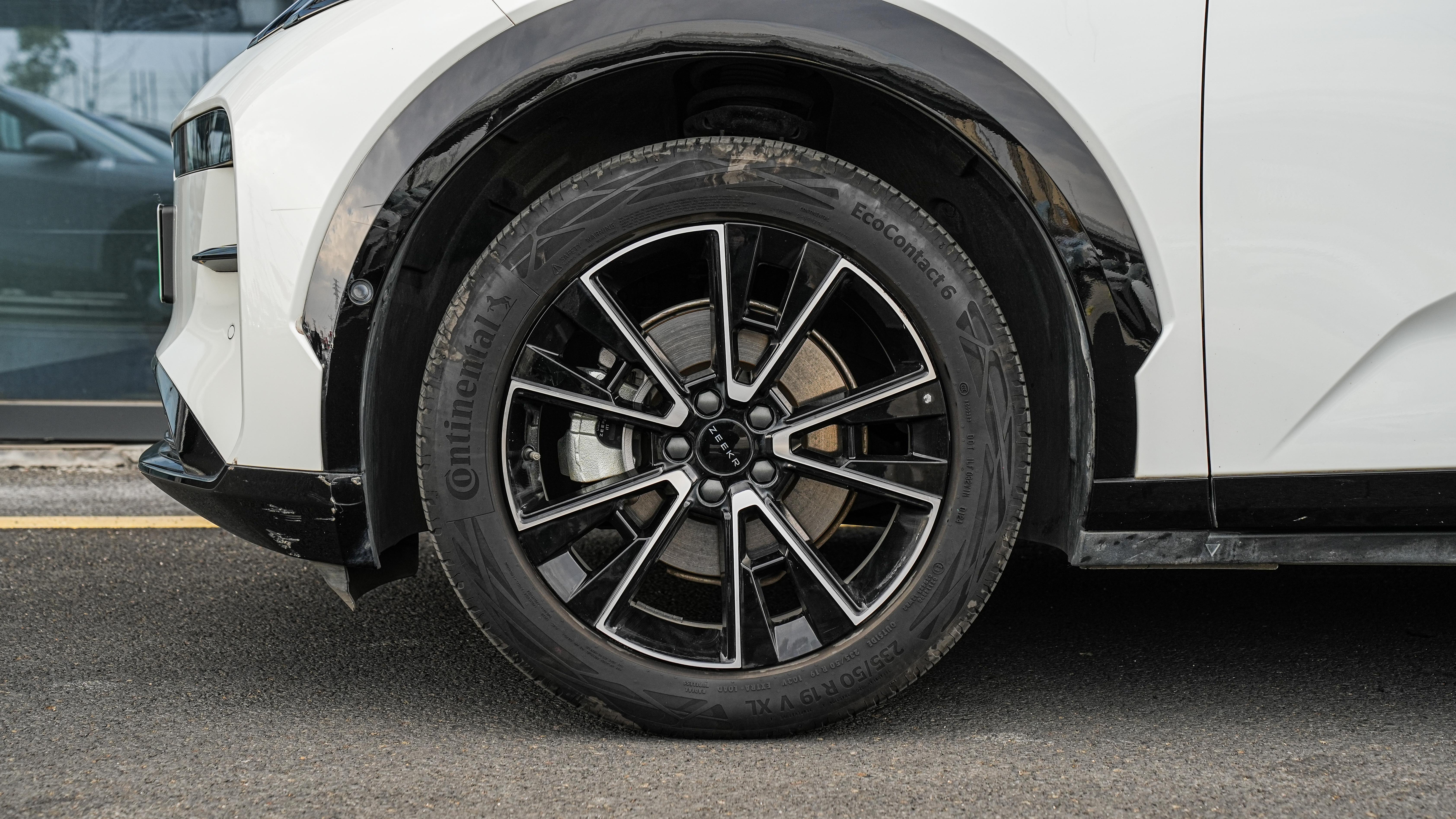 Zeekr X 2024 immagine di auto #8