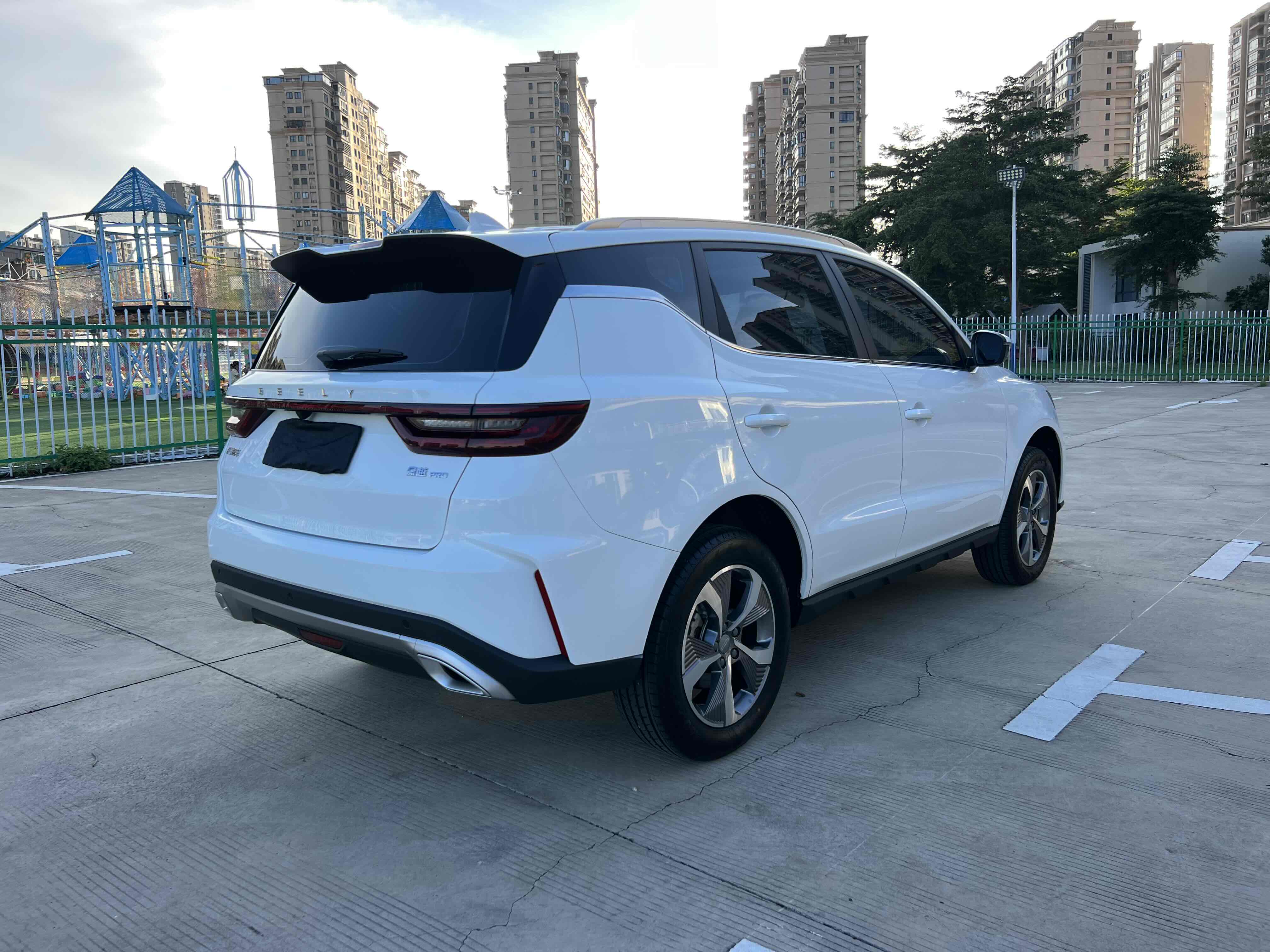 GEELY OkavangoPRO 2024 car image #8