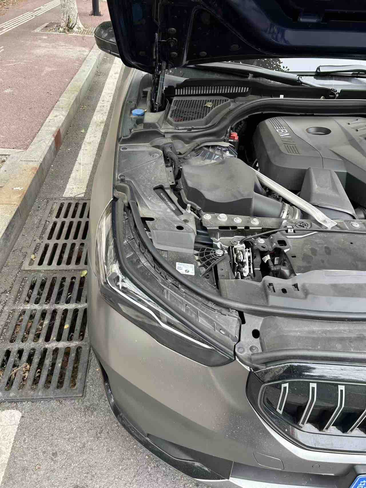 BMW 5 Series 2024 car image #8