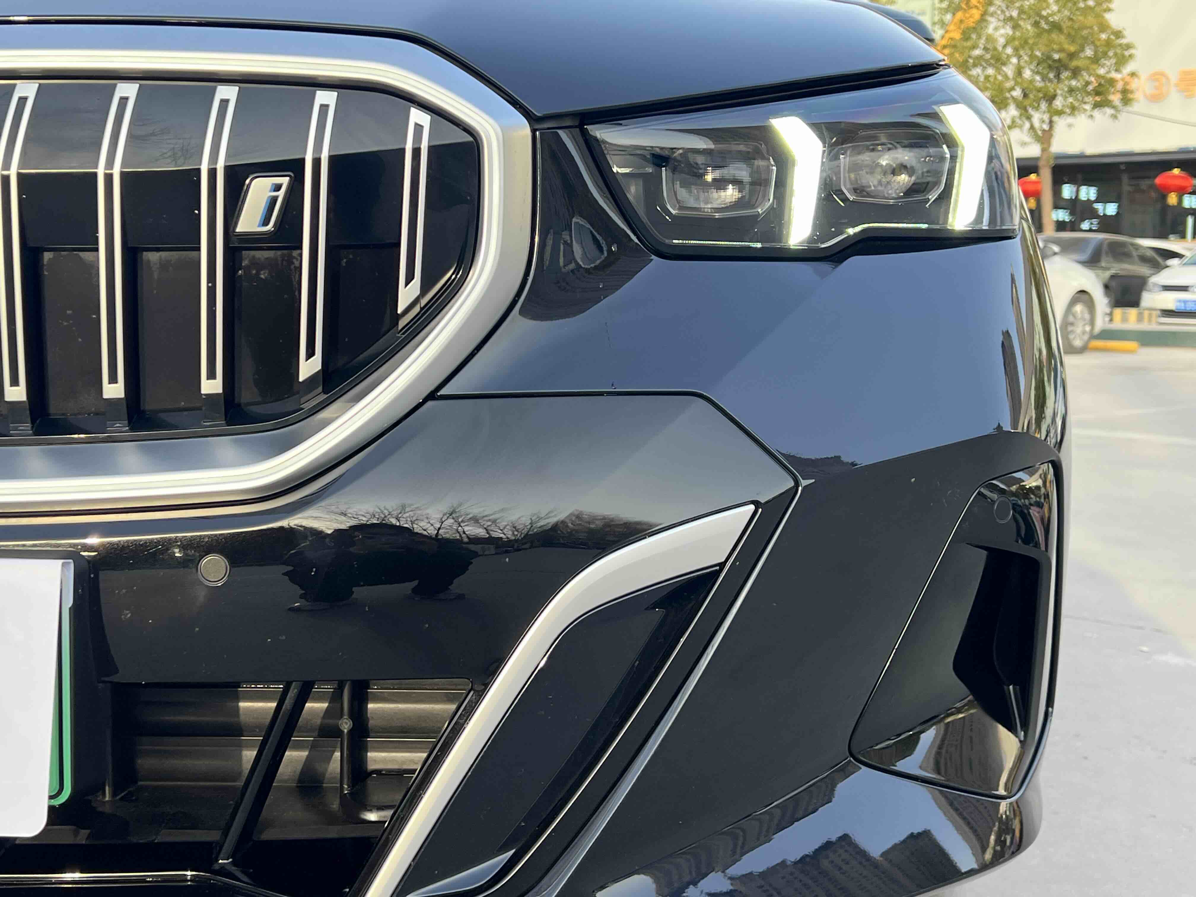 BMW i5 2025 car image #8