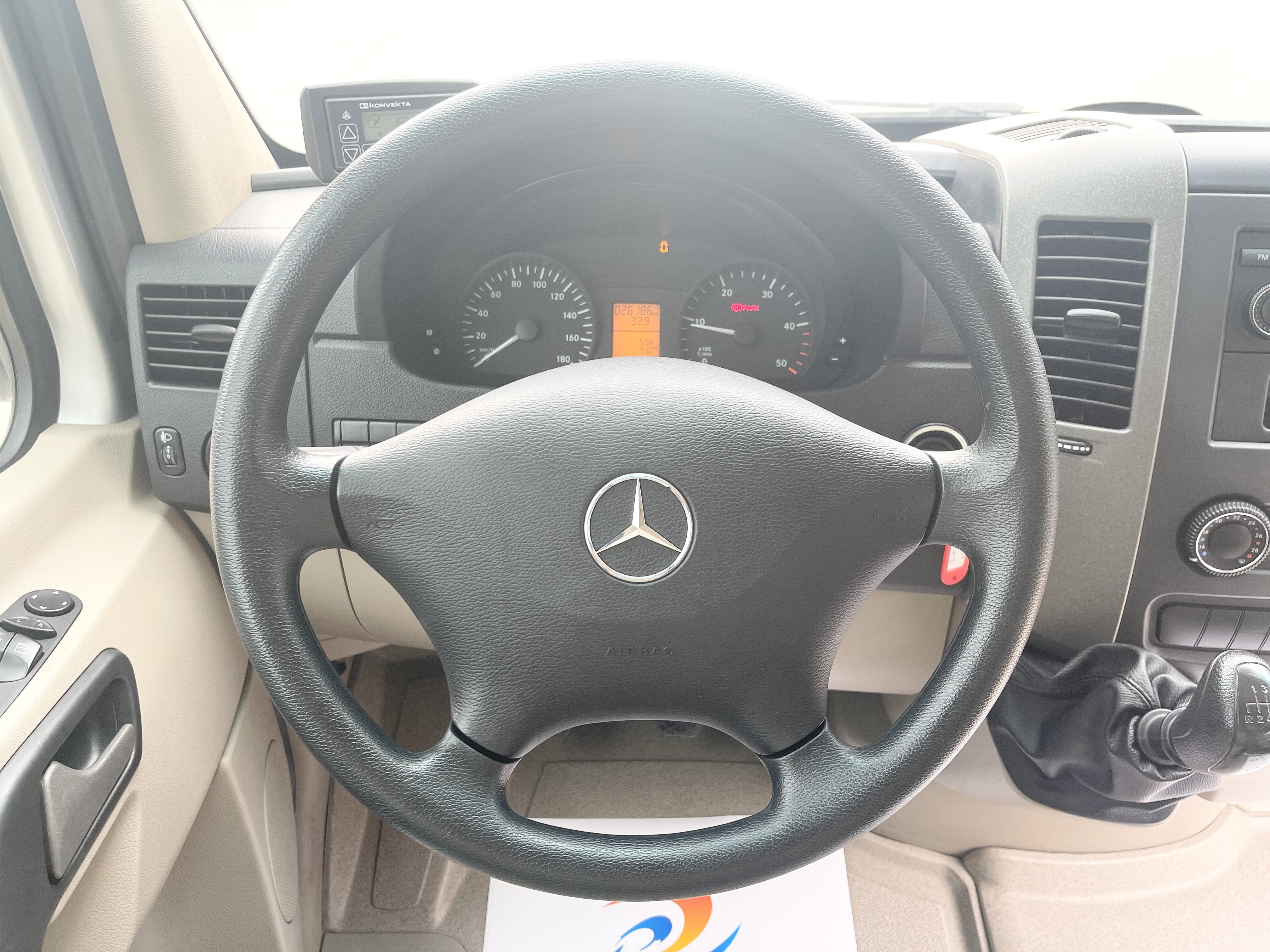 Mercedes-Benz Sprinter 2014 car image #8