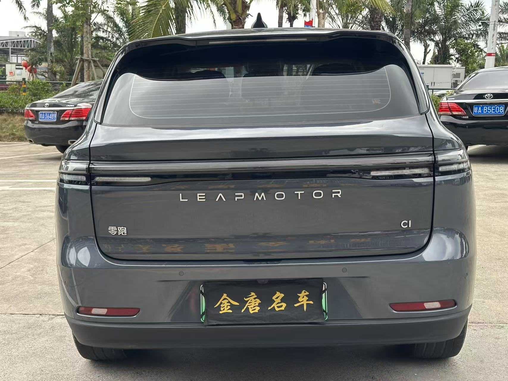 零跑汽车 零跑C10 2022 汽车图片 #8