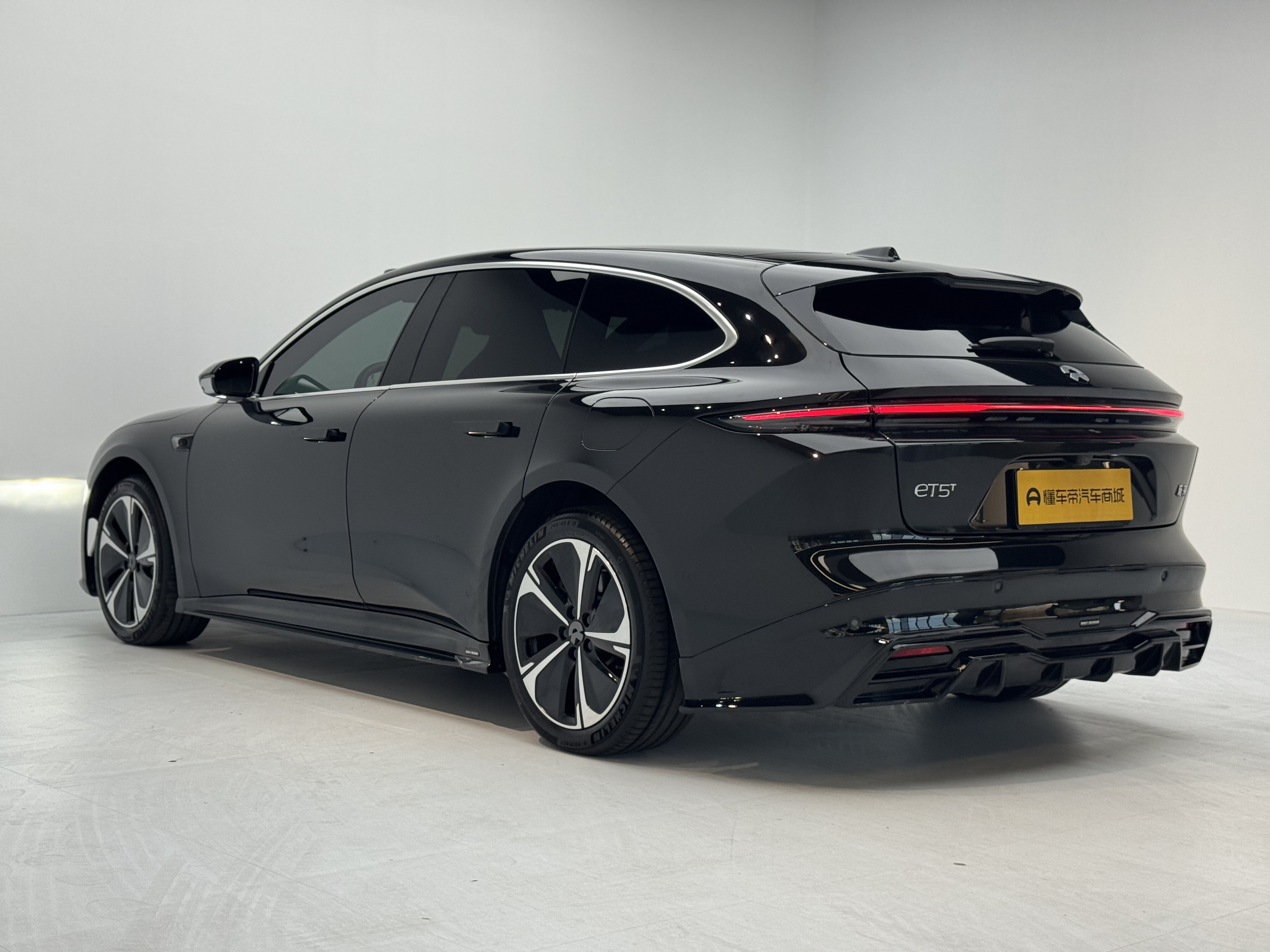 NIO ET5T 2024 изображение автомобиля #8