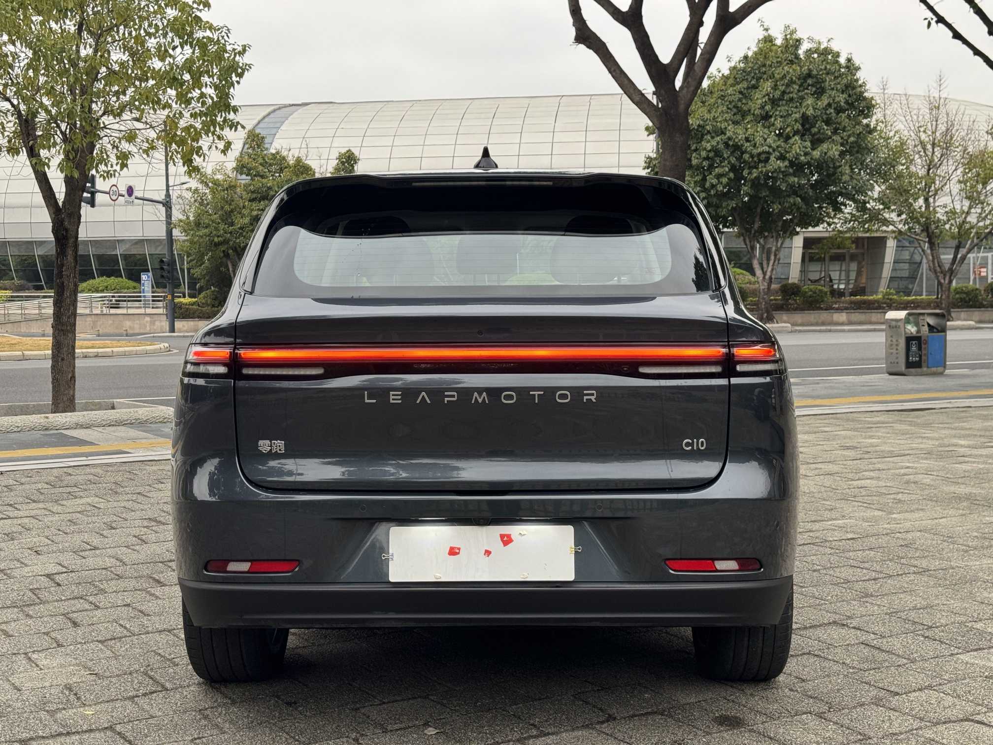 零跑汽车 零跑C10 2024 汽车图片 #8