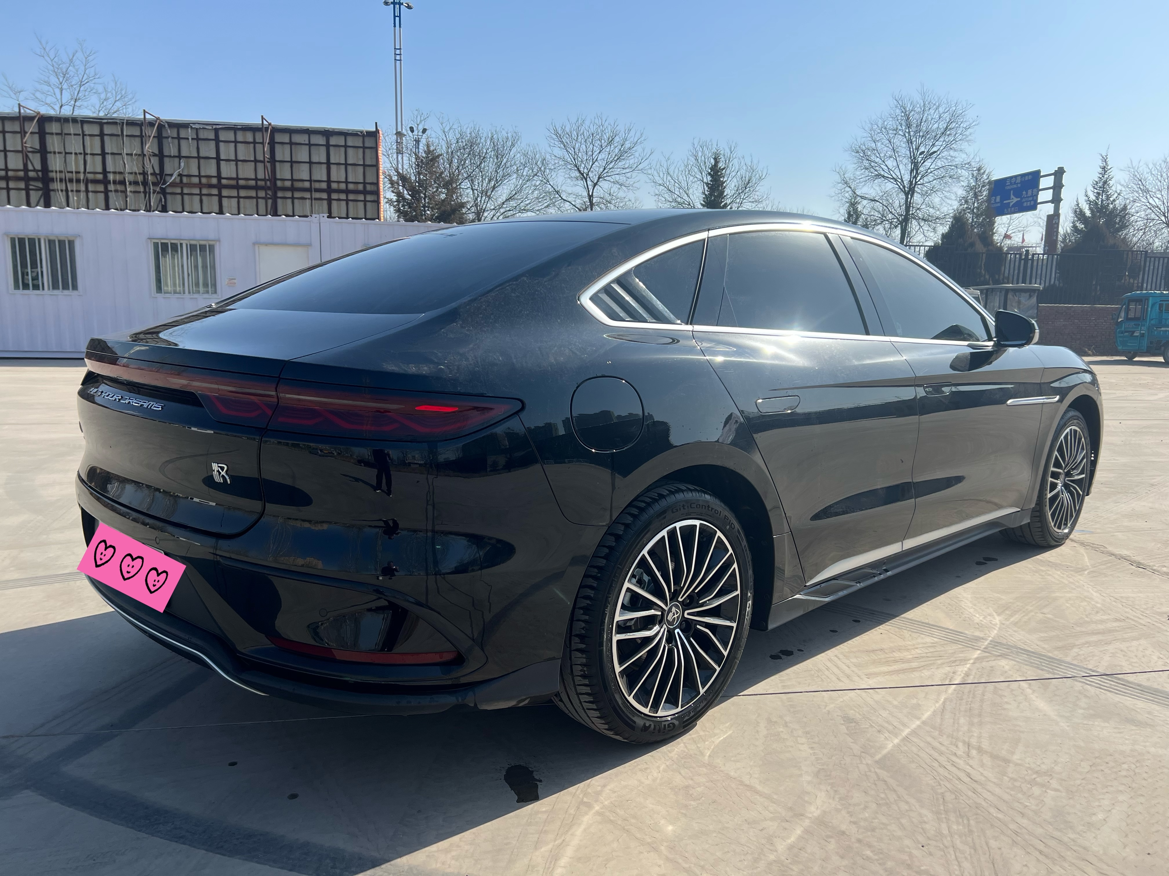 BYD Han 2024 car image #8