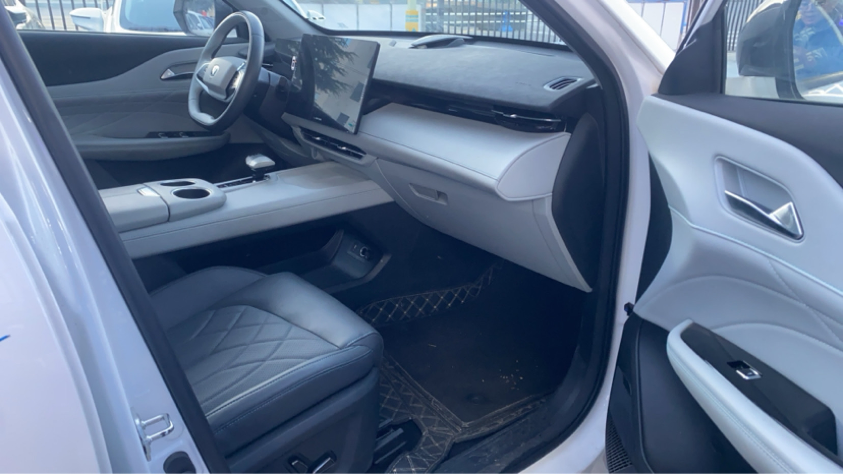 Changan UNI-Z 2024 #8 Changan UNI-Z 2024 car image #8