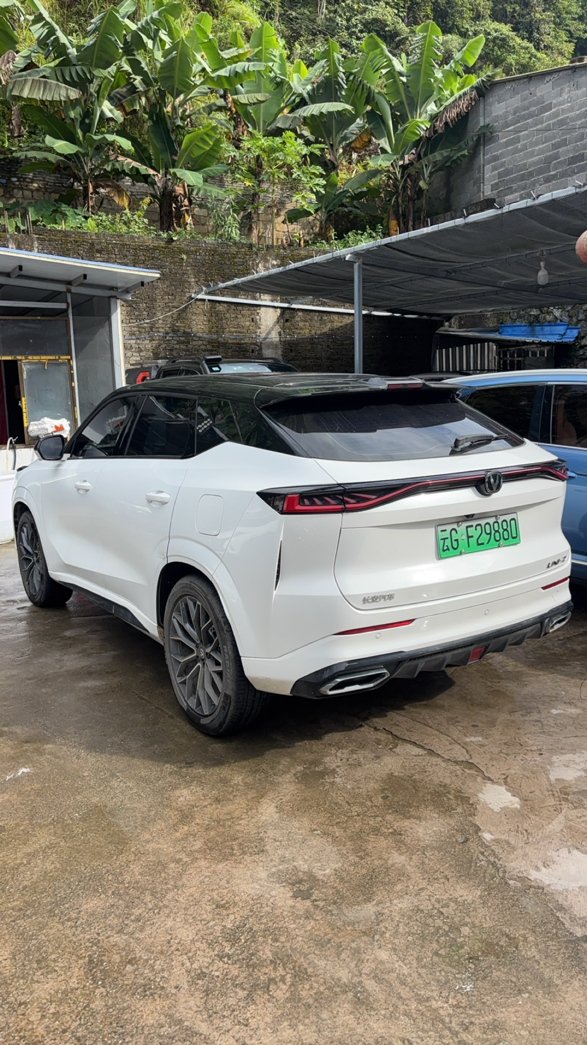 Changan UNI-Z PHEV 2025 #8 Changan UNI-Z PHEV 2025 car image #8