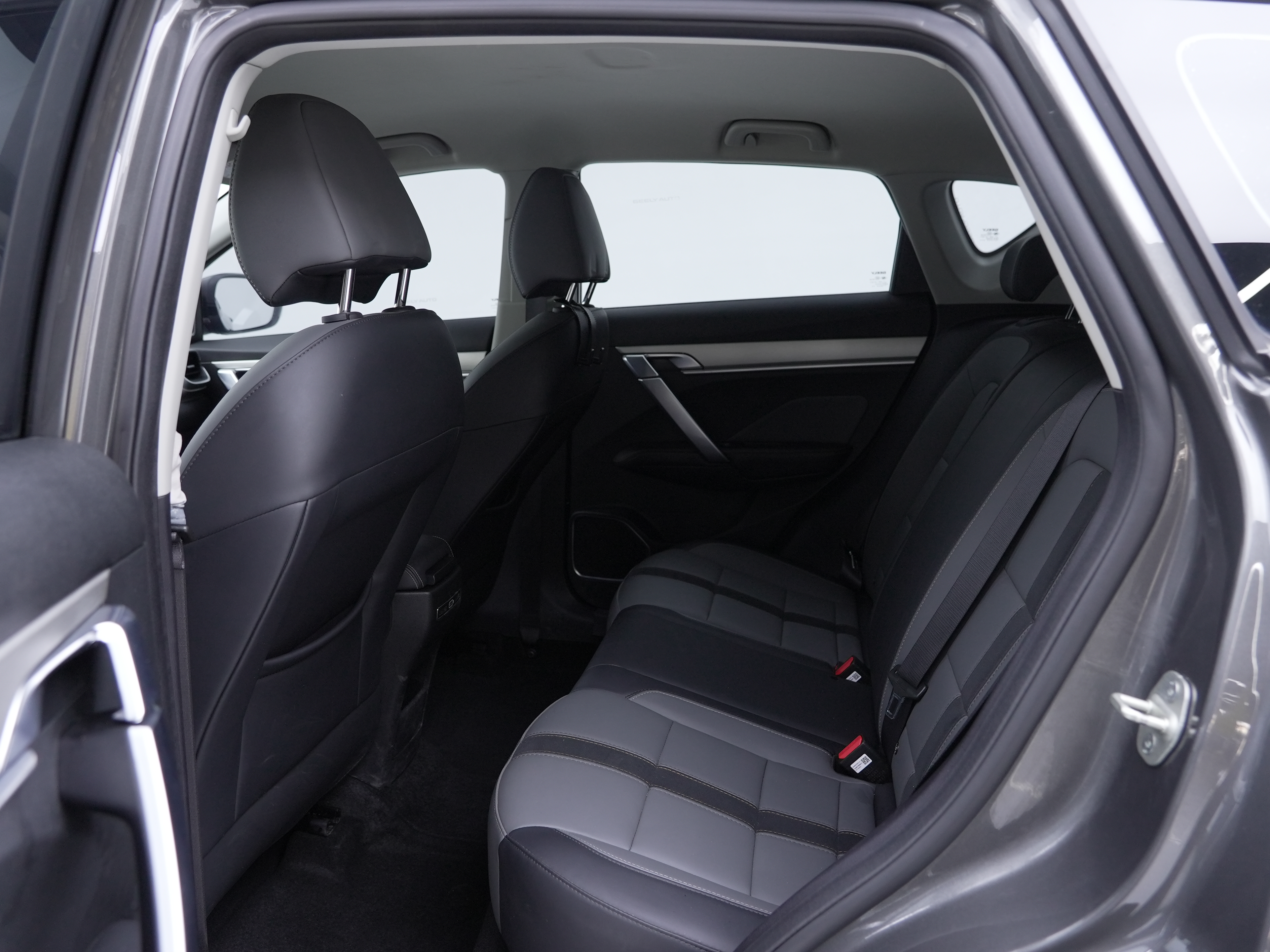 GEELY Coolray 2024 #8 GEELY Coolray 2024 car image #8