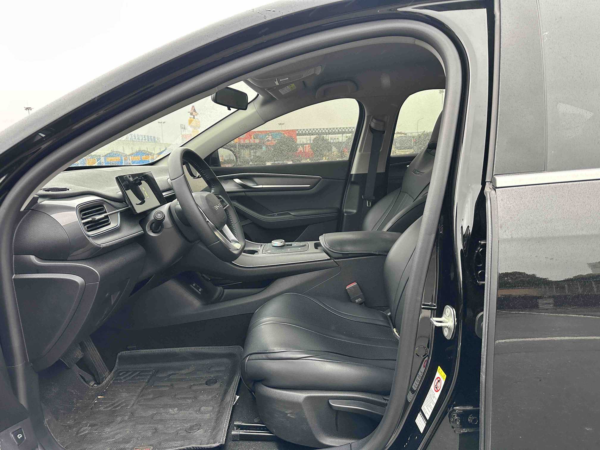 BYD Destroyer 05 2025 #8 BYD Destroyer 05 2025 car image #8