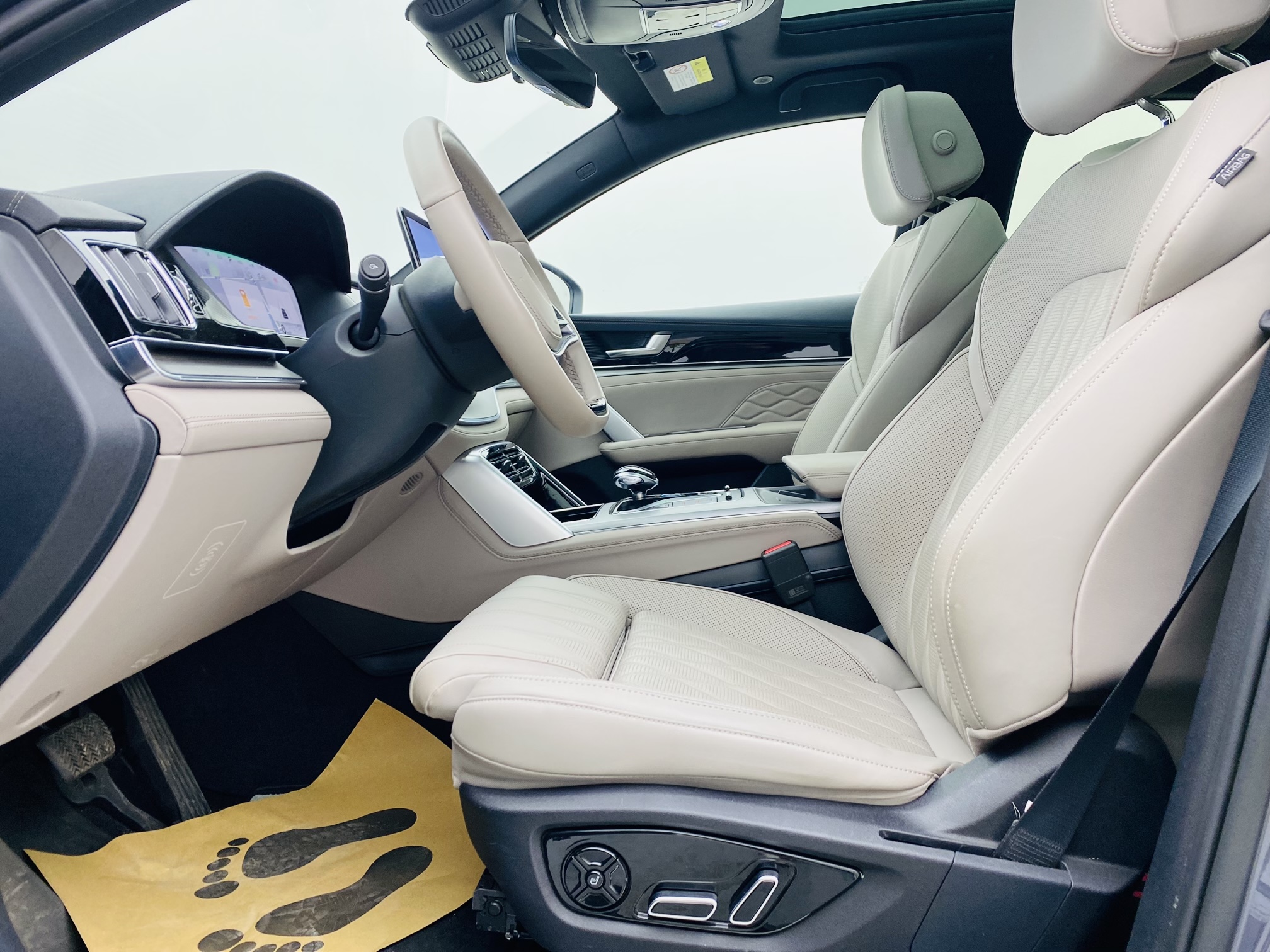 BYD Tang New Energy 2024 car image #8