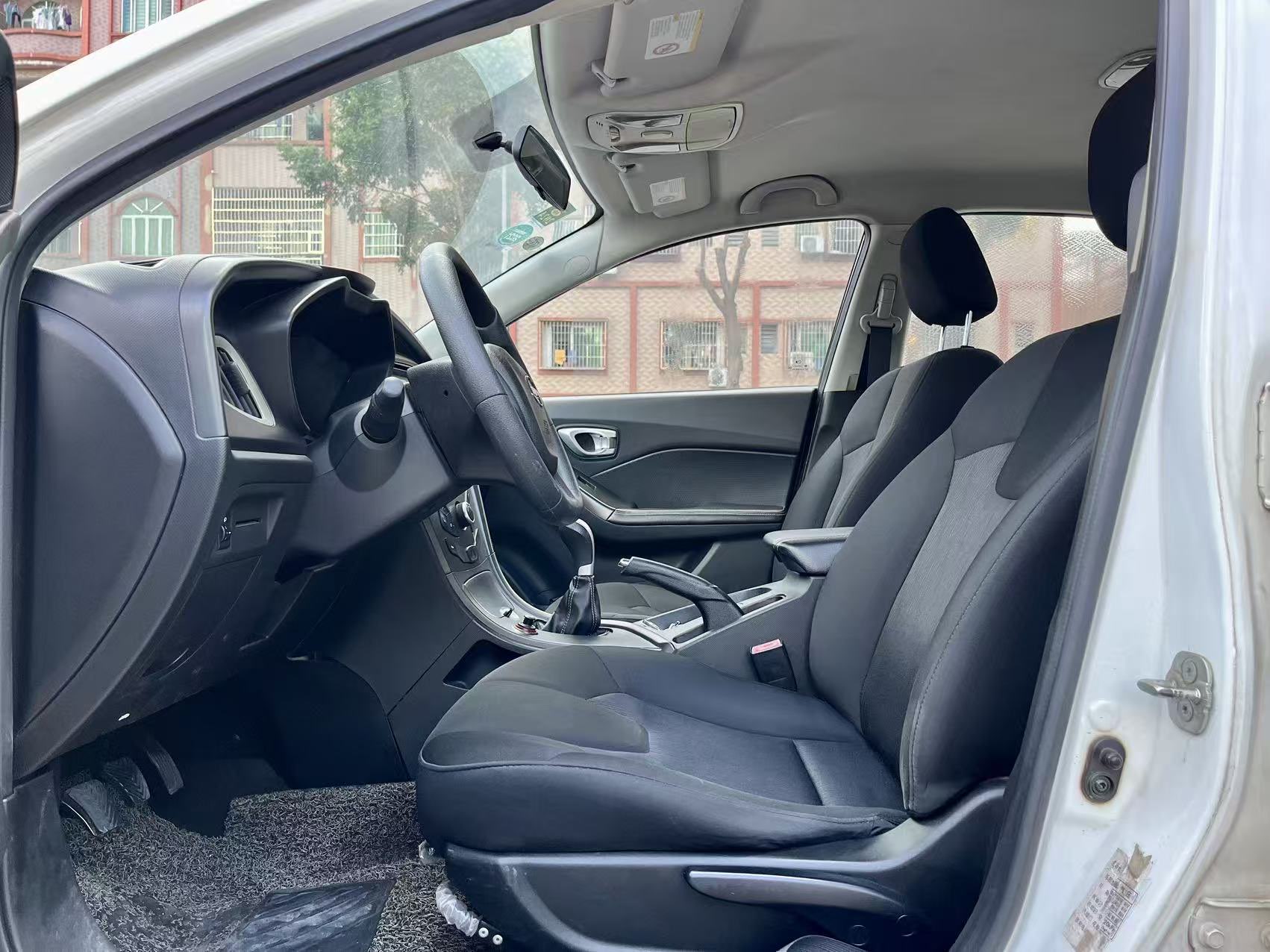 GAC Trumpchi GA3 2014 #8 GAC Trumpchi GA3 2014 car image #8