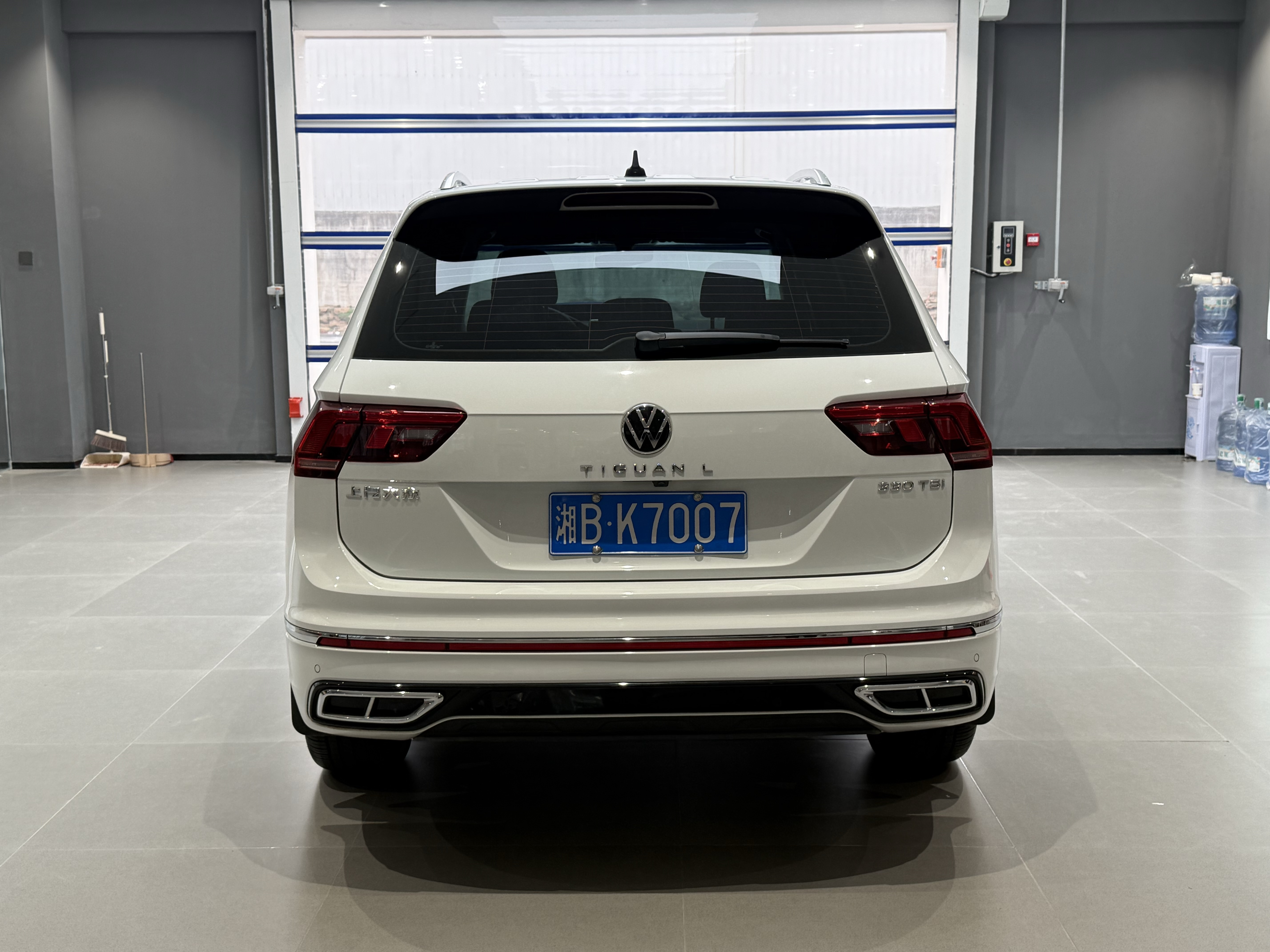 Volkswagen Tiguan L 2024 #8 Volkswagen Tiguan L 2024 immagine di auto #8